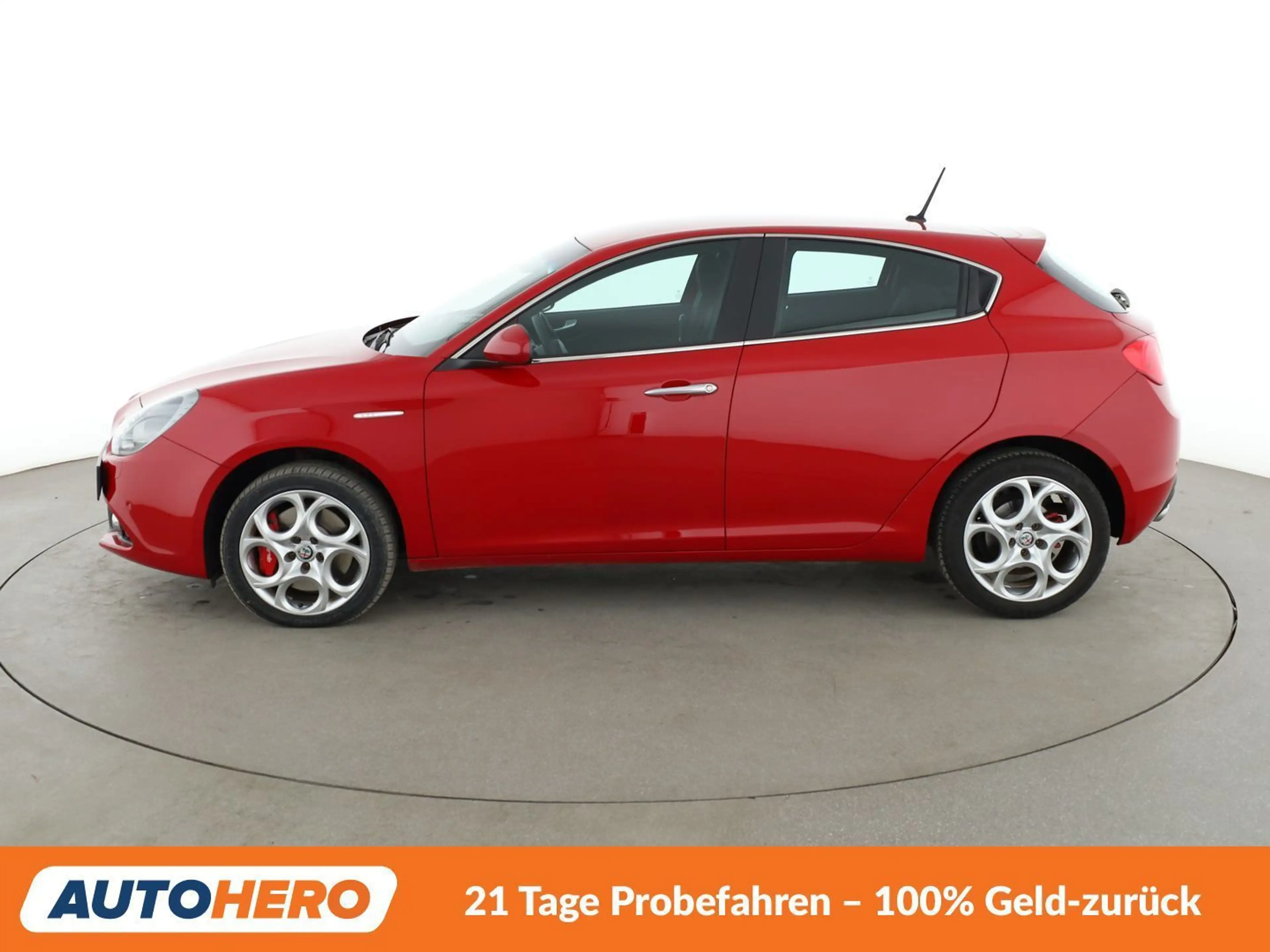 Alfa Romeo Giulietta 2.0 JTDM Super*NAVI*XENON*TEMPO*PDC*SHZ* — photo 3