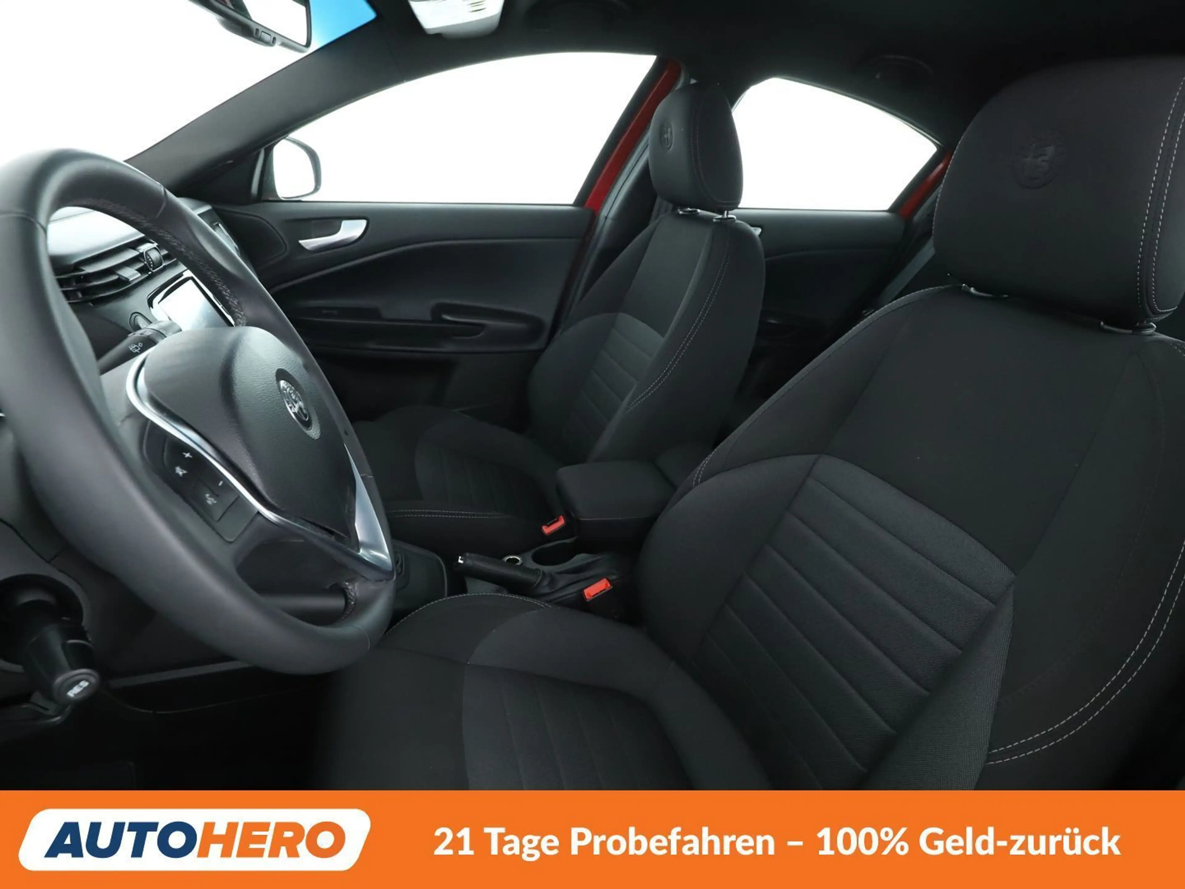 Alfa Romeo Giulietta 2.0 JTDM Super*NAVI*XENON*TEMPO*PDC*SHZ* — photo 10