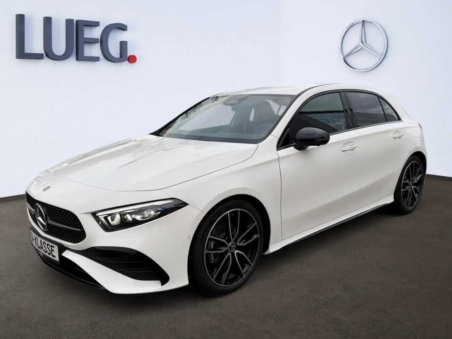 Mercedes-Benz A 180 AMG-EDITION+360KAMERA+LED+DISTRONIC+AHK Weiß - 2