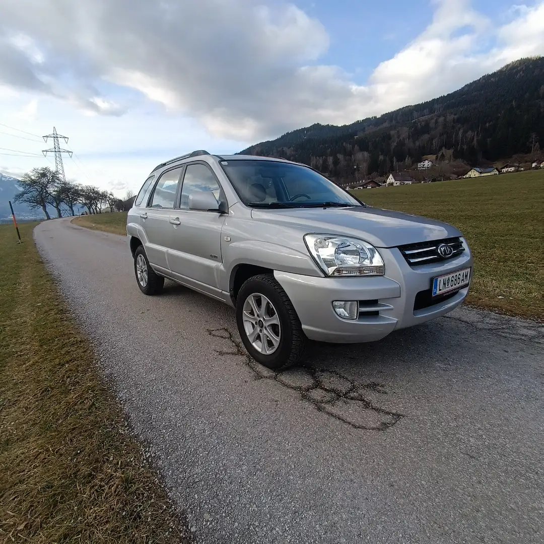 Kia Sportage Sportage Active 2,0 CRDi 4WD Aut. Active Silber - 1