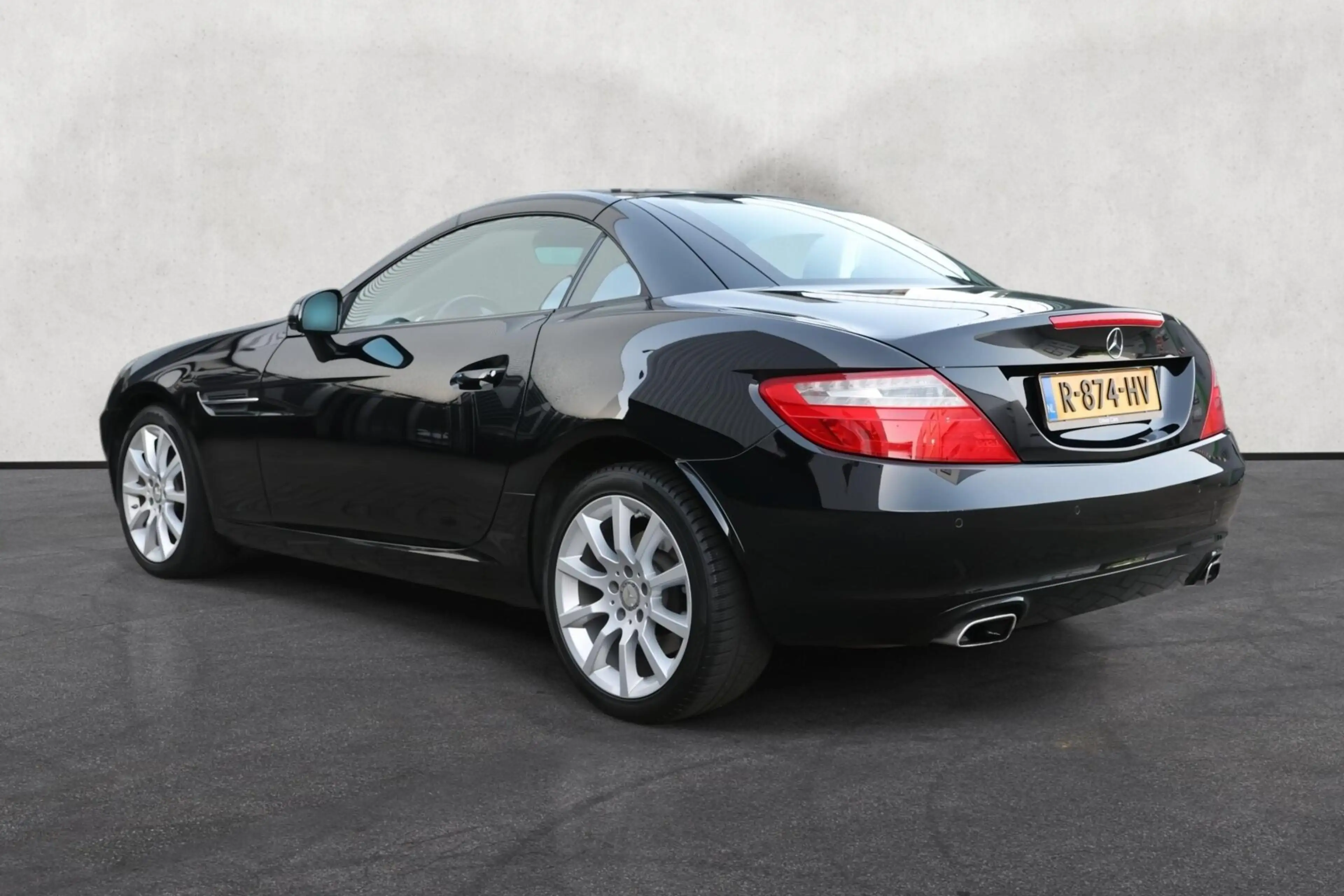Mercedes-Benz SLK 300 — photo 9