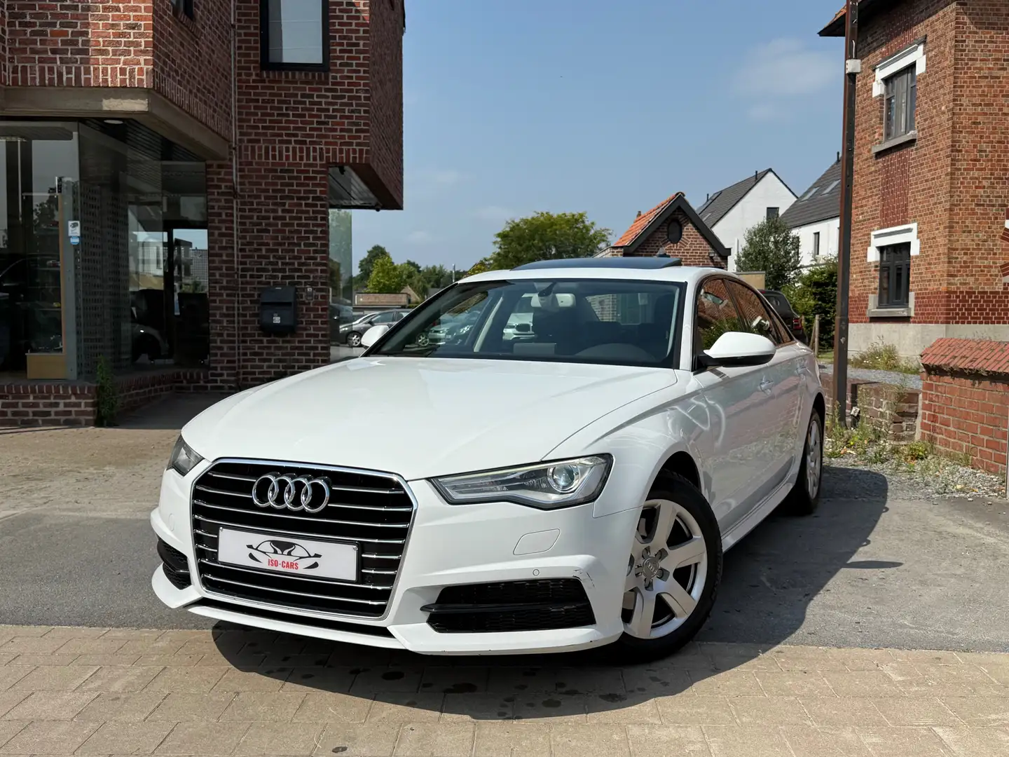 Audi A6 2.0 TDI ultra S tronic // OPEN DAK // KEYLESS // Bianco - 1