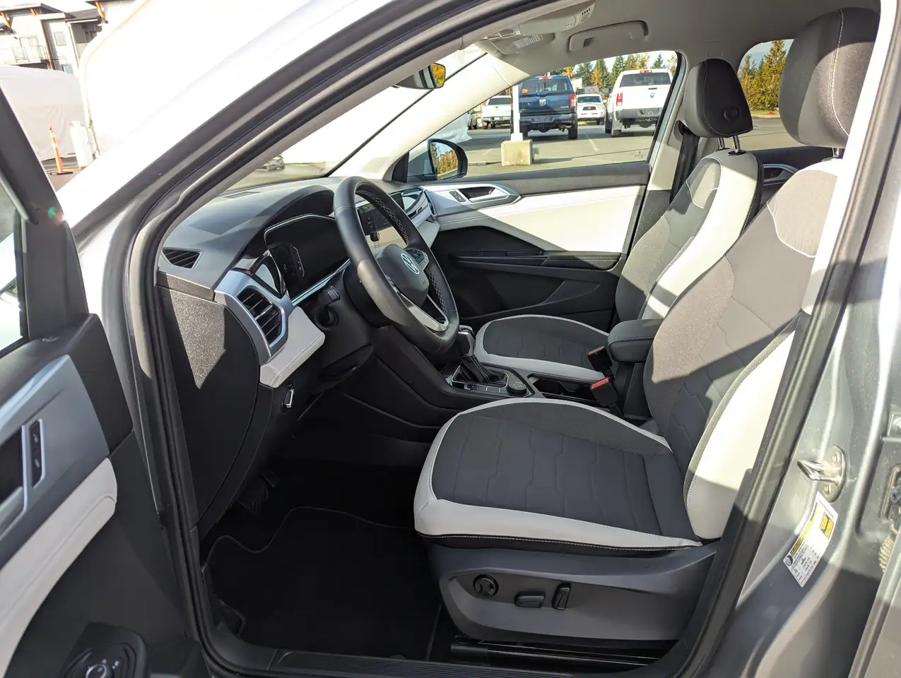 Volkswagen Taos снимка Volkswagen Taos