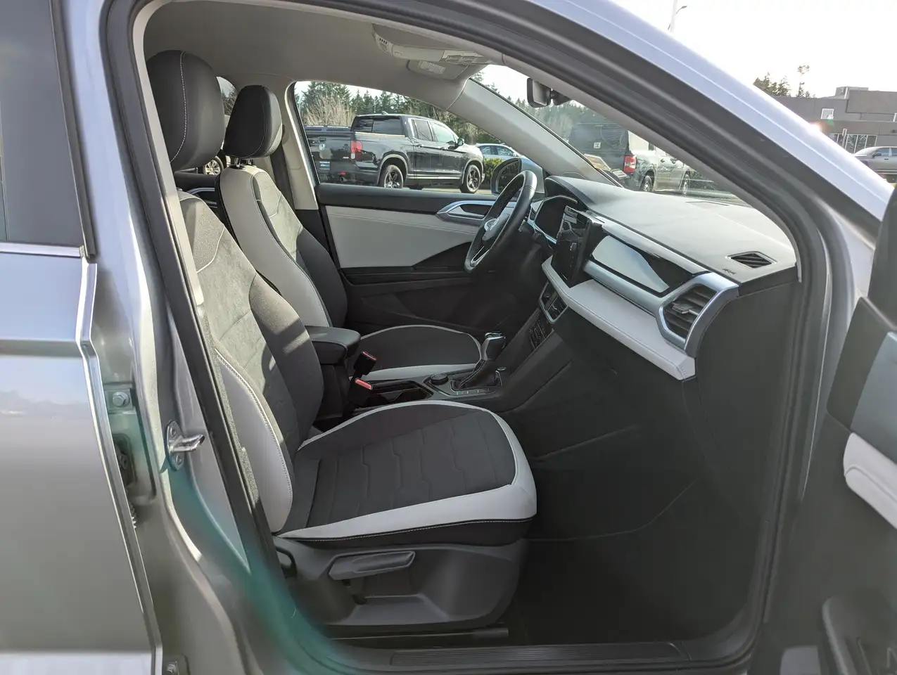 Volkswagen Taos снимка Volkswagen Taos