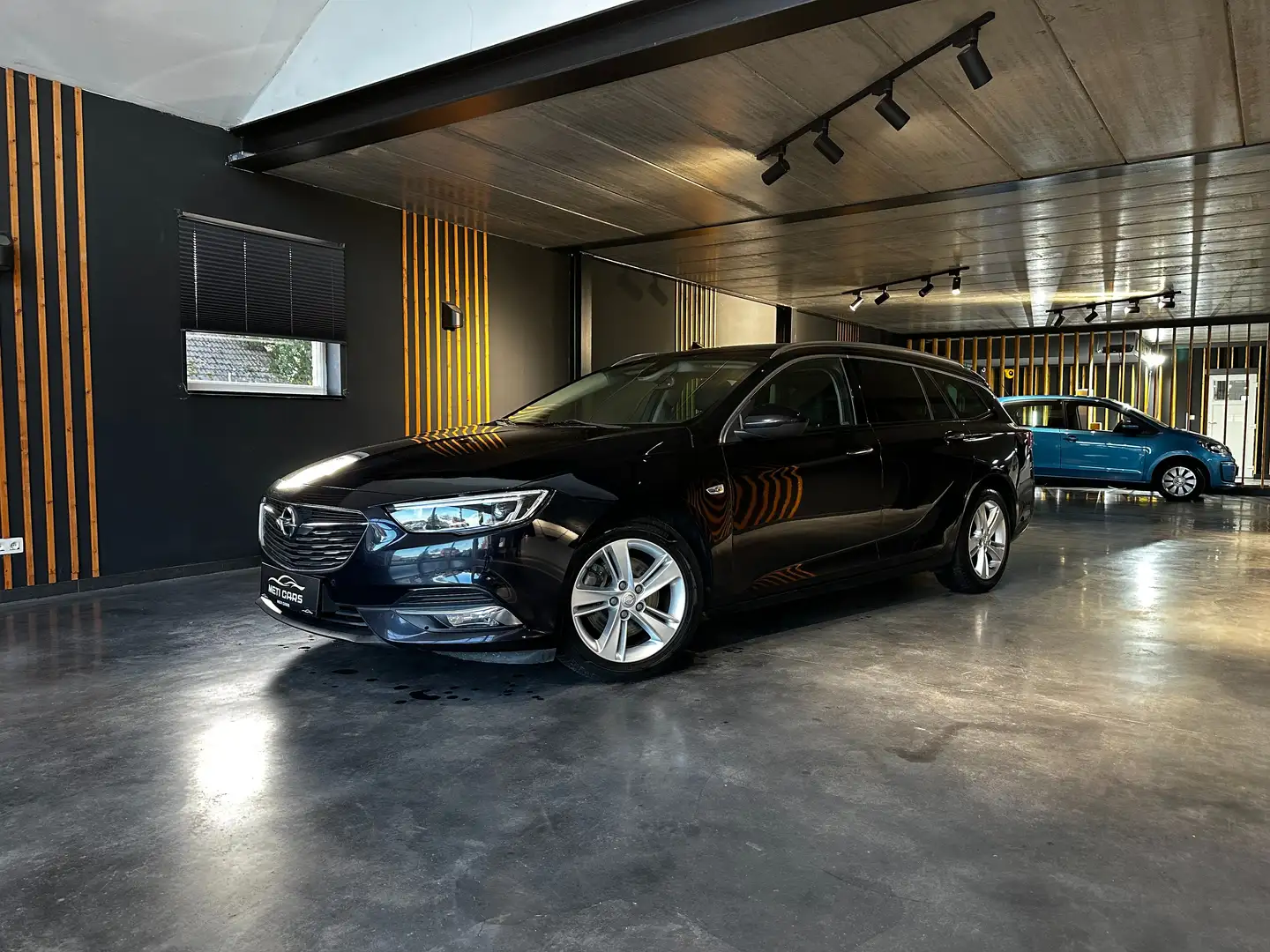 Opel Insignia Insignia Sports Tourer 1.6 | Pano | Full Option | Zwart - 2
