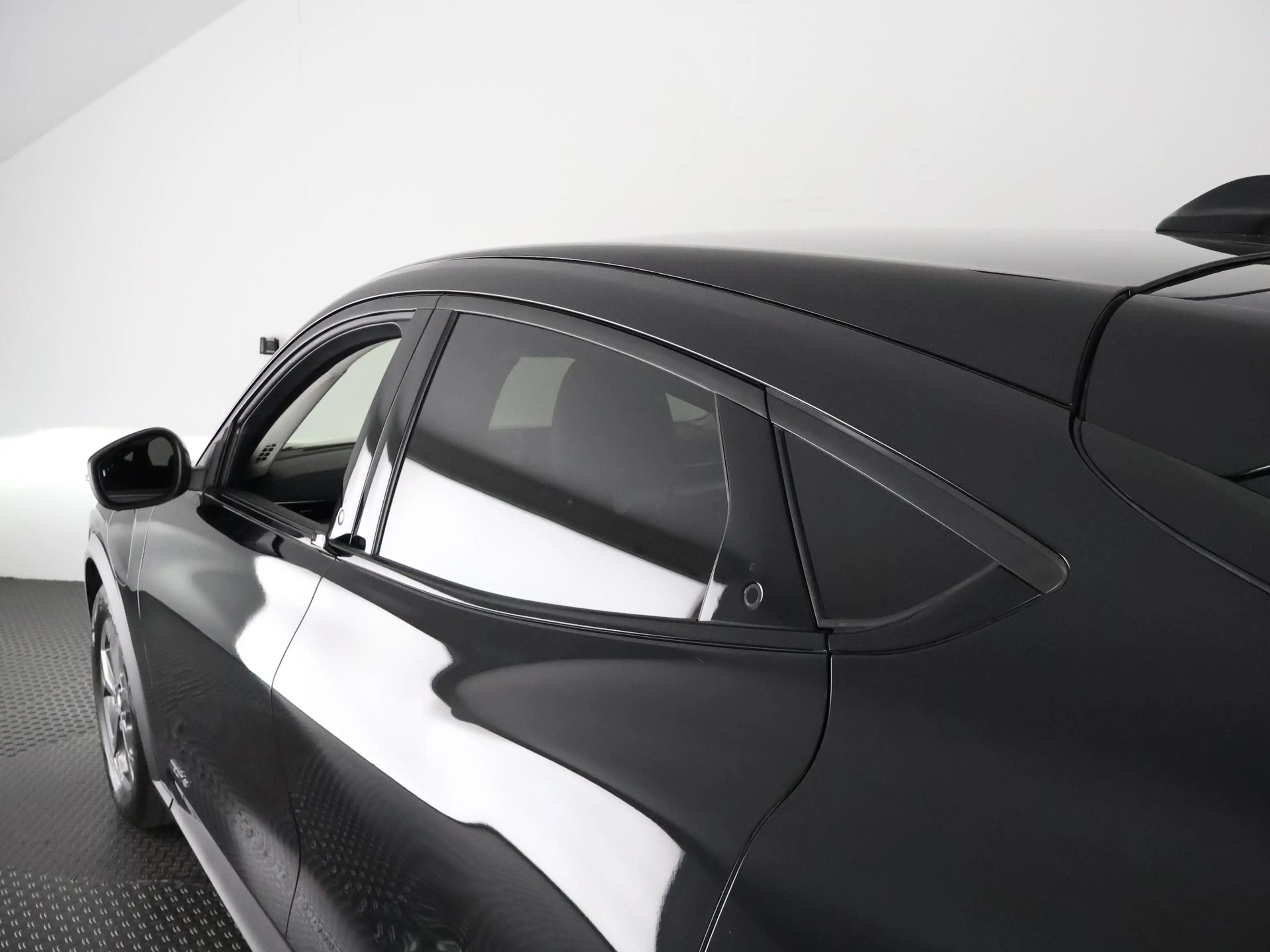 Ford Mustang Mach-E RWD 75 kWh SOH 94% GARANTIE 2031* APPLE CARPLAY / — photo 29