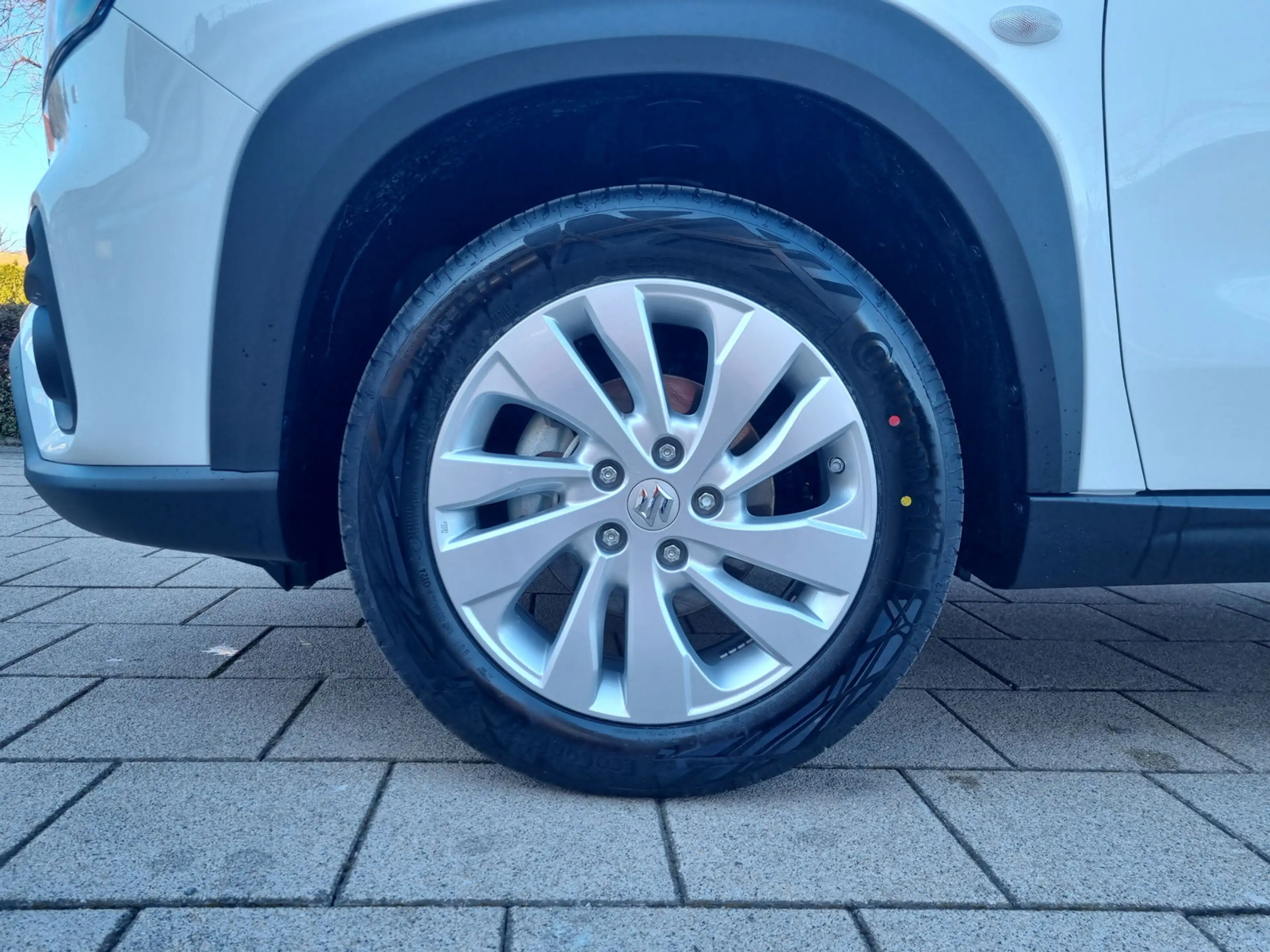 Suzuki S-Cross 8 Jahre Garantie *Navi* *LED* *NEU* — photo 10