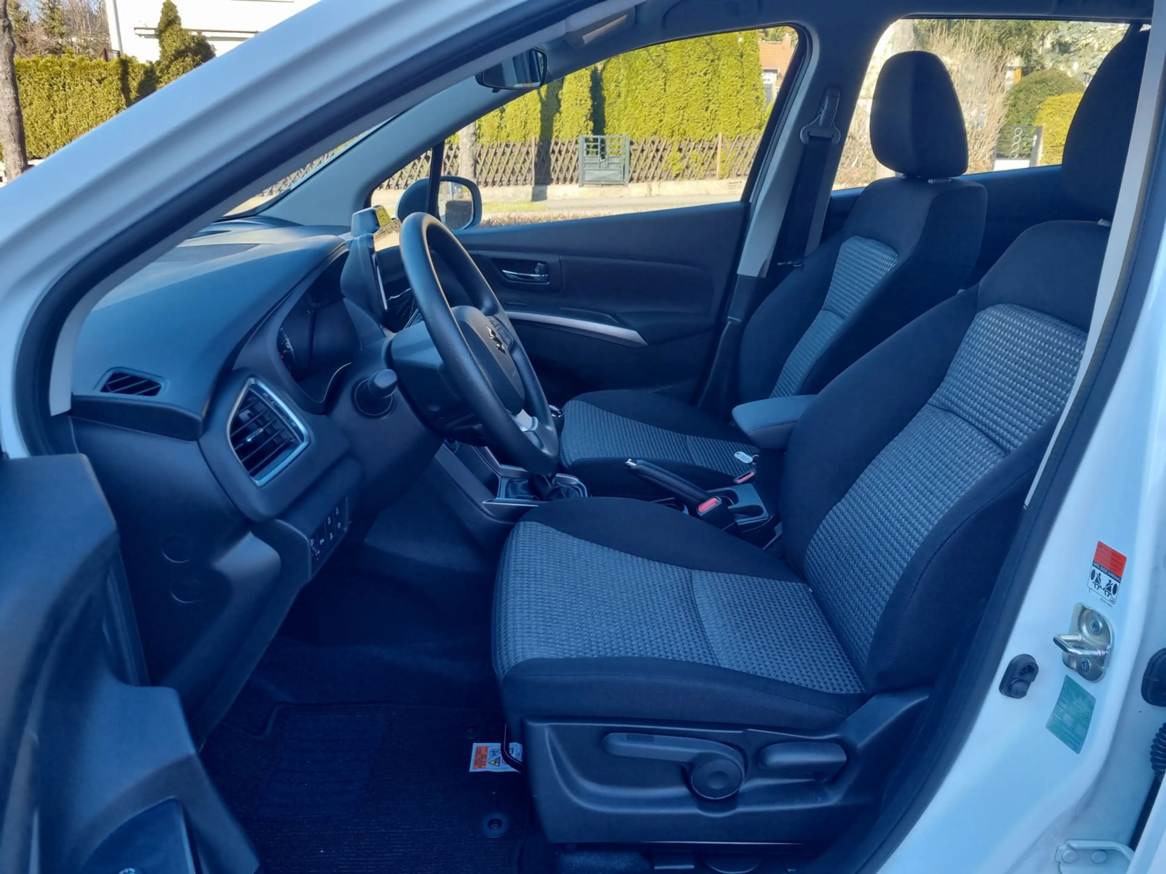Suzuki S-Cross 8 Jahre Garantie *Navi* *LED* *NEU* — photo 14