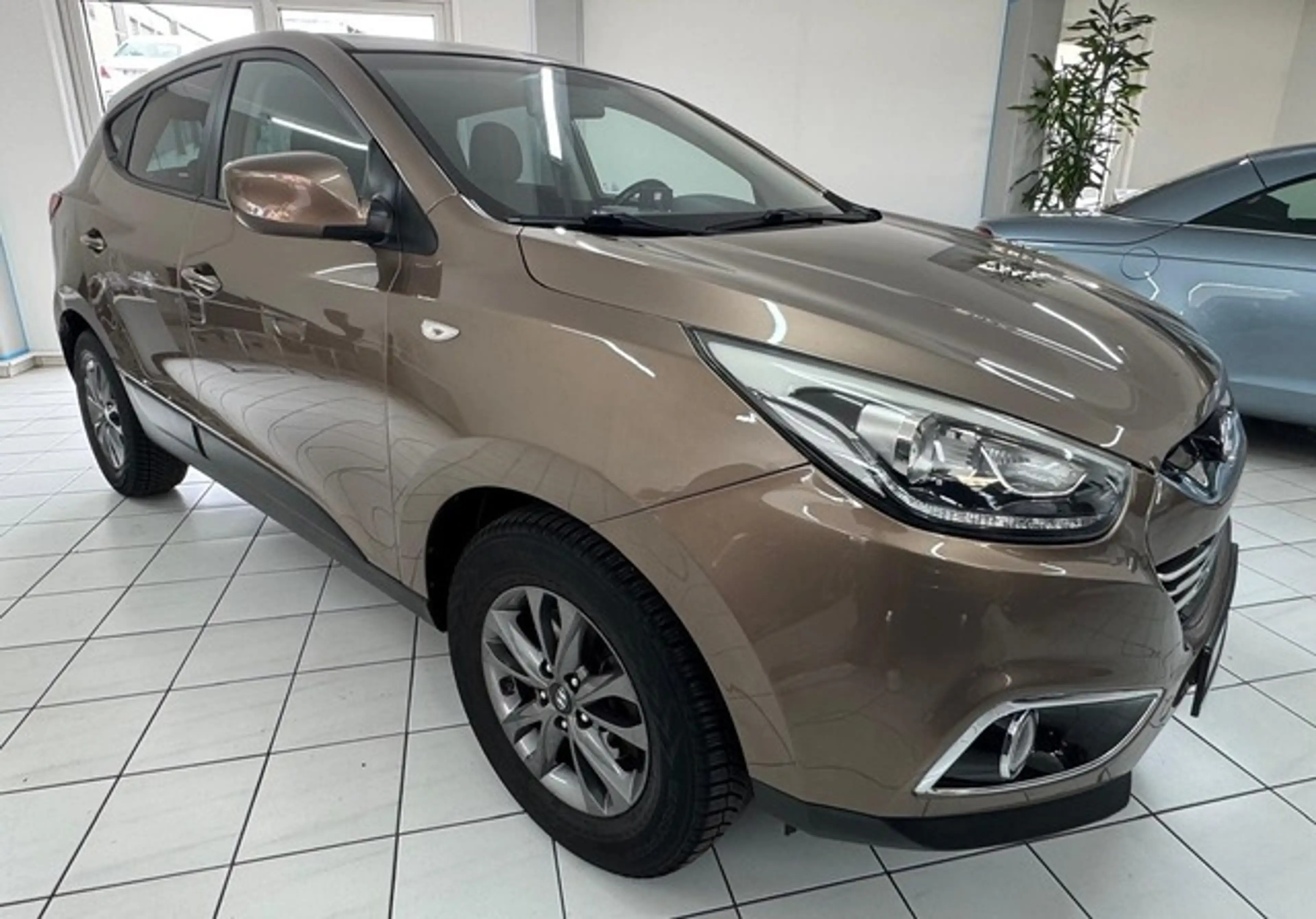 Hyundai iX35 2.0 GDi Autom. Kamera Scheckheft Tempomat — photo 2