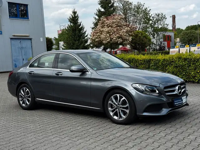 Mercedes-Benz C 180 CGI*Avantgarde*Limousine Garantie*1 Hand*