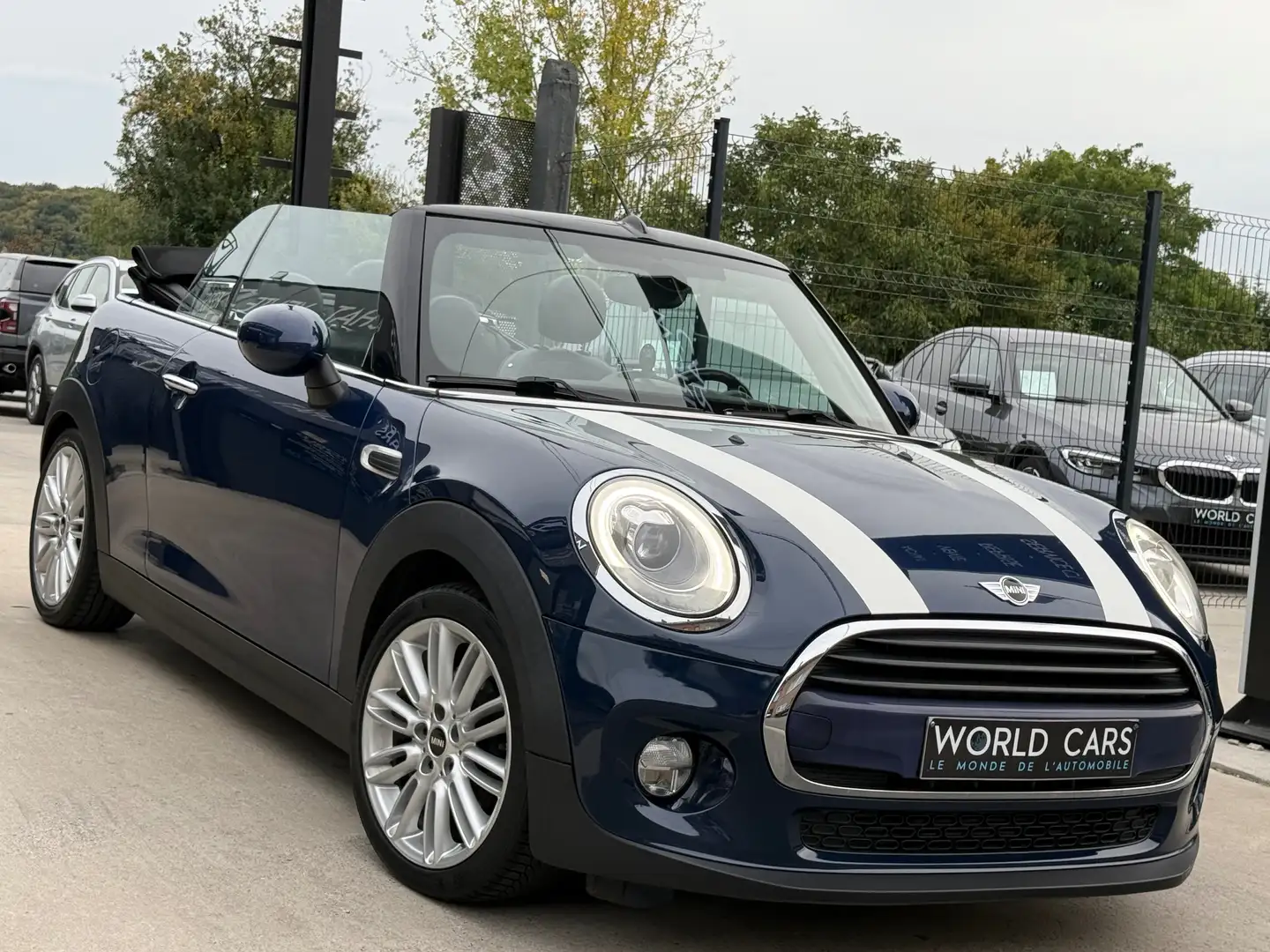 MINI Cooper D Cabrio 1.5 D NAVIGATION - CUIR - CRUISE - LED - FULL OP. Bleu - 2