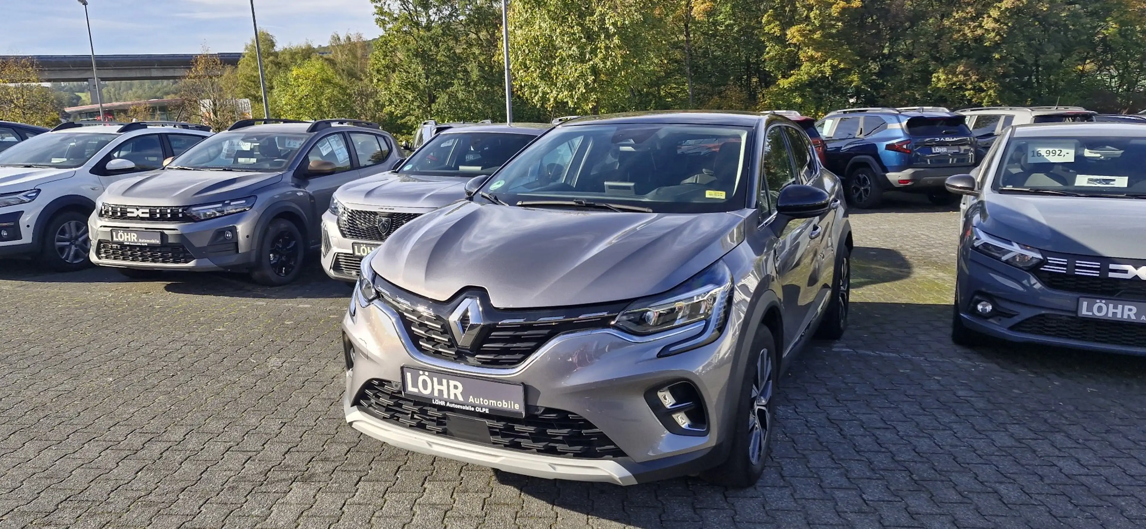 Renault Captur Techno — photo 4