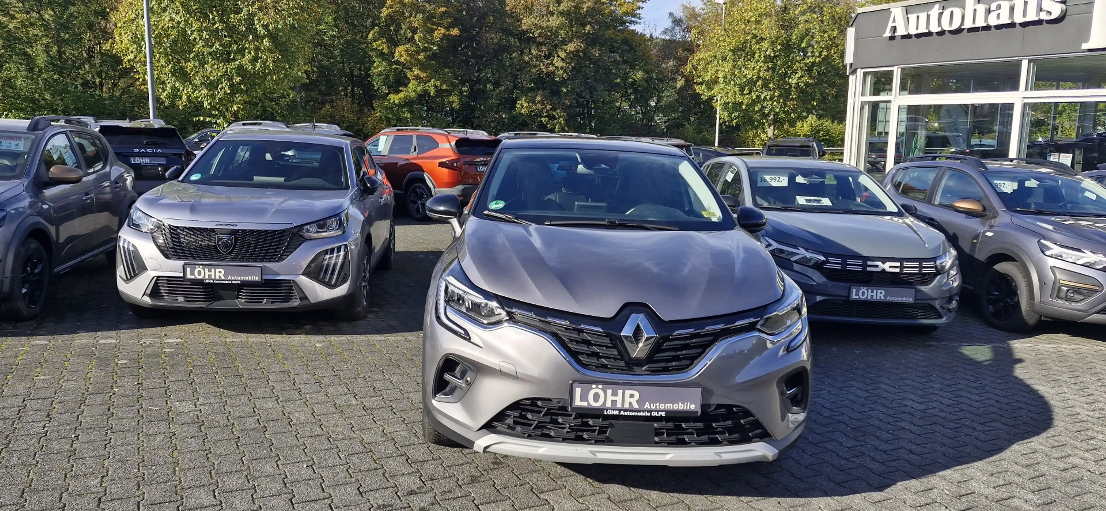 Renault Captur Techno — photo 3