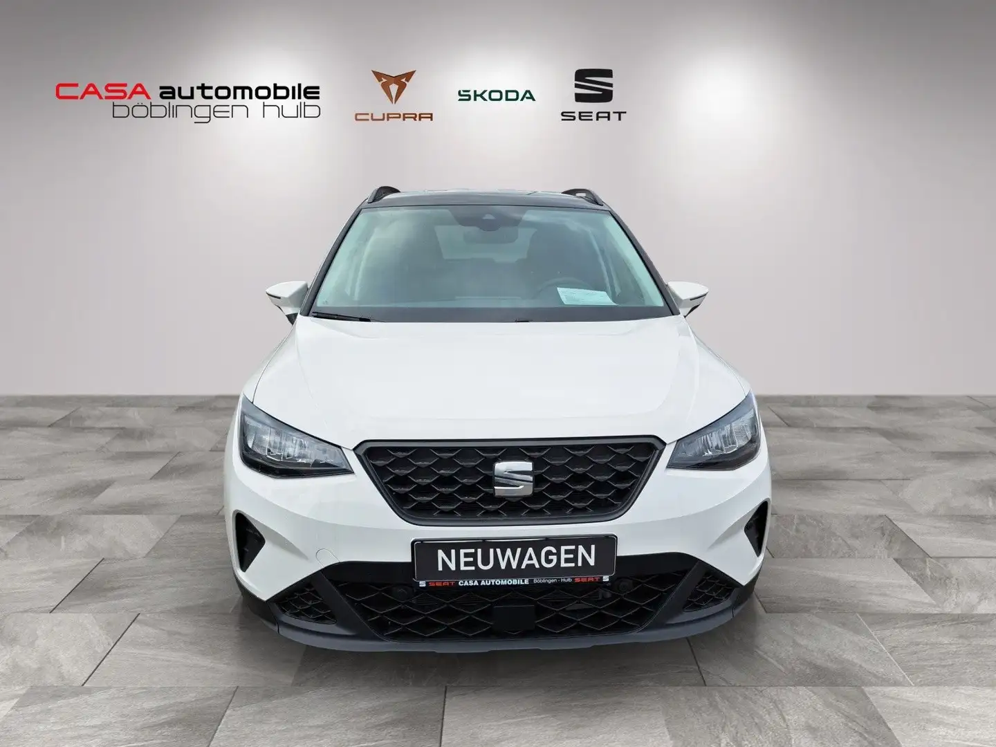 SEAT Arona Style 1.0 TSI Klima Kamera PDC SHZ Weiß - 2