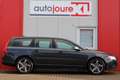 Volvo V70 2.4D Limited Edition 176 pk 5-cilinder | Origineel Gris - thumbnail 4