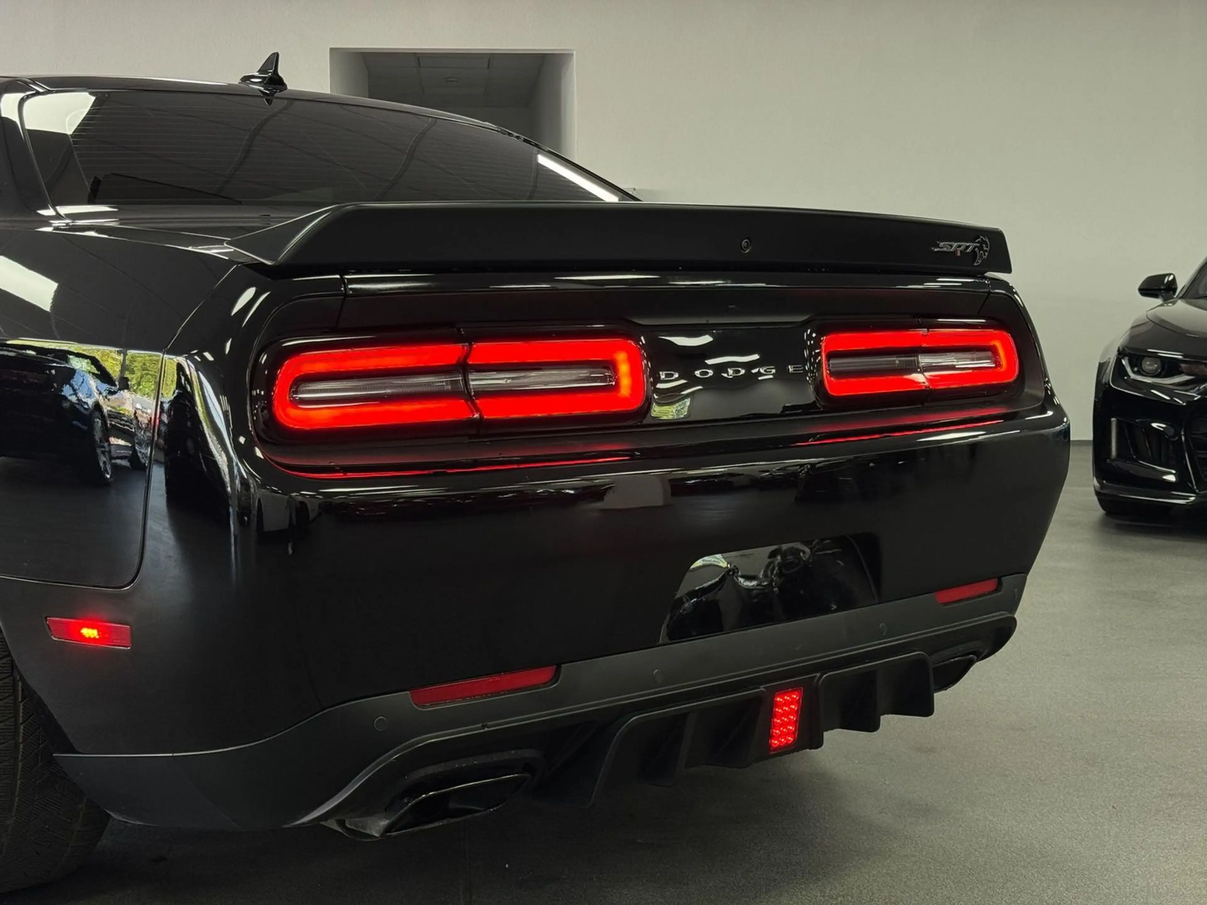 Dodge Challenger Hellcat *SRT / SZH / BELÜFTUNG* — photo 9