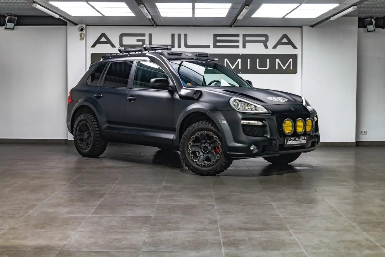 Porsche Cayenne GTS Tiptronic Negro - 1