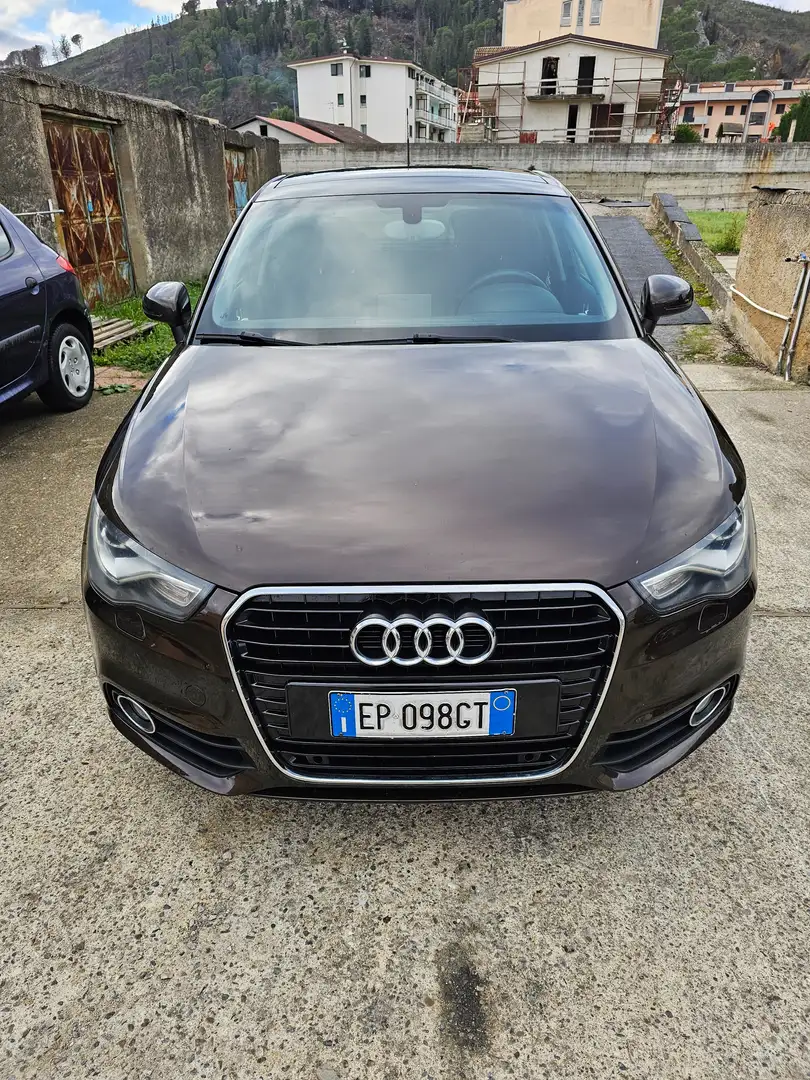 Audi A1 A1 Sportback 1.6 Tdi Ambition 105 cv Marrone - 1