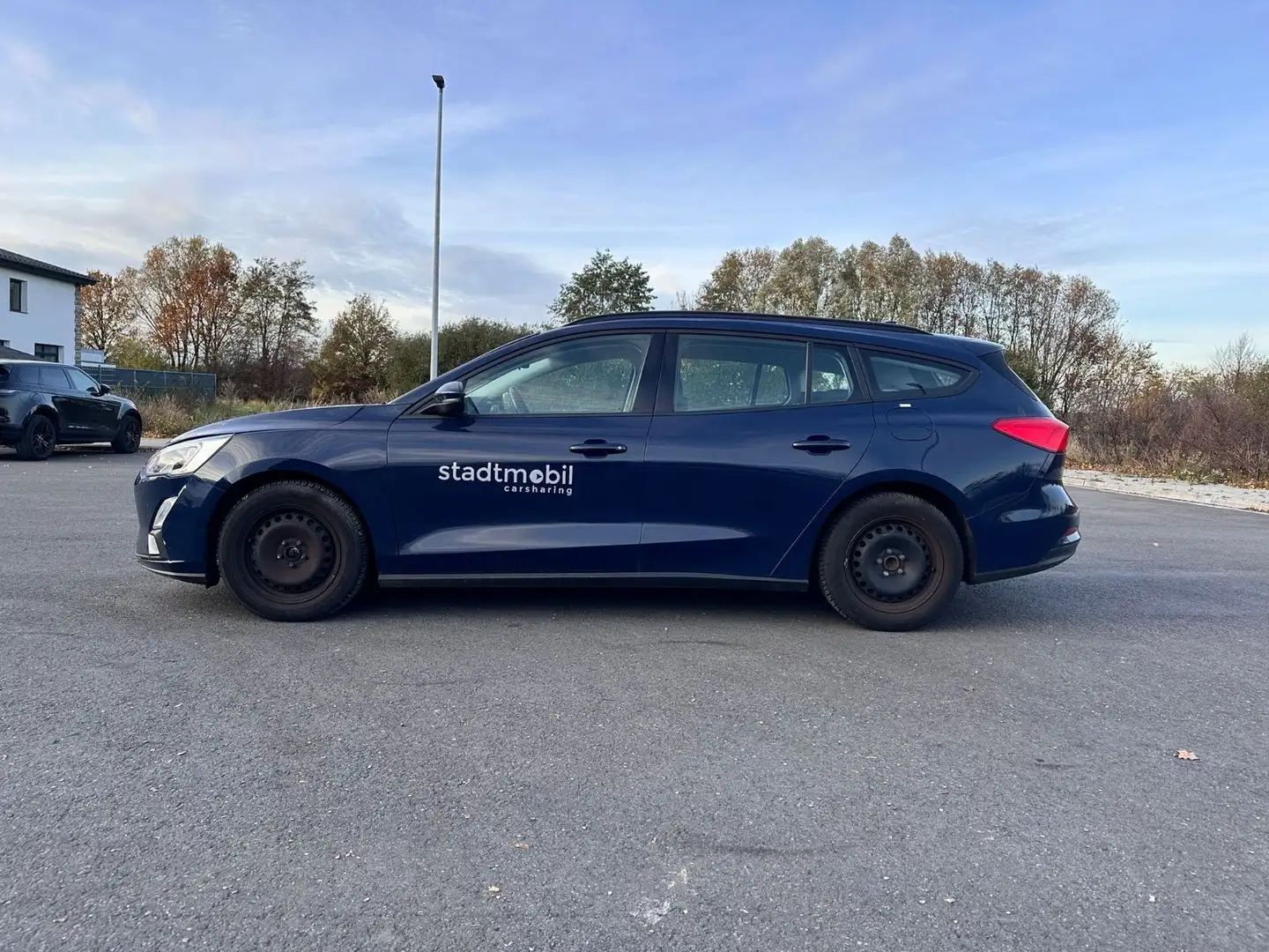 Ford Focus Turnier 1.0 EcoBoost Trend Bleu - 2