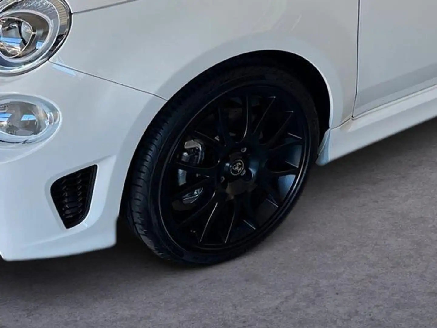 Abarth 595 1.4 T-Jet F /STYLE PA/TECH PA/17Z 121 kW (165 P... Weiß - 2