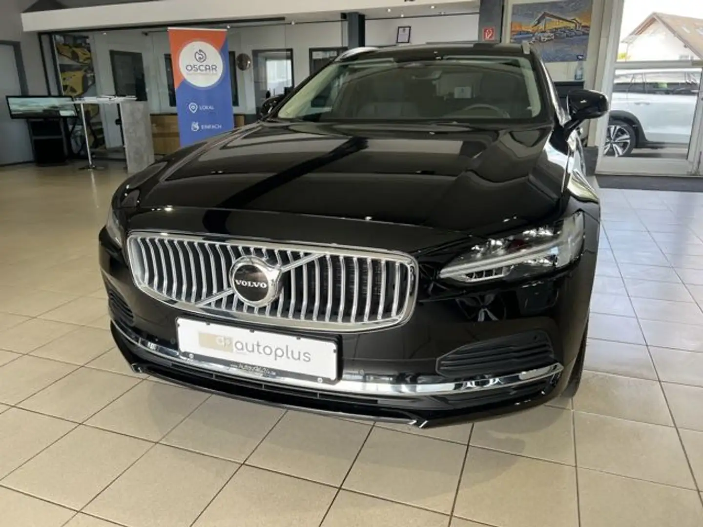 Volvo V90 T6 Plus Bright Recharge AWD BLIS AHK Pano Noir - 2