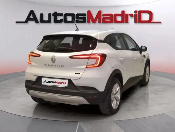 Renault Captur 2022, foto 7
