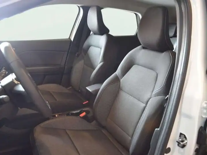 Renault Captur 2022, foto 13