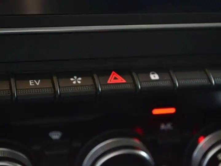 Renault Captur 2022, foto 29