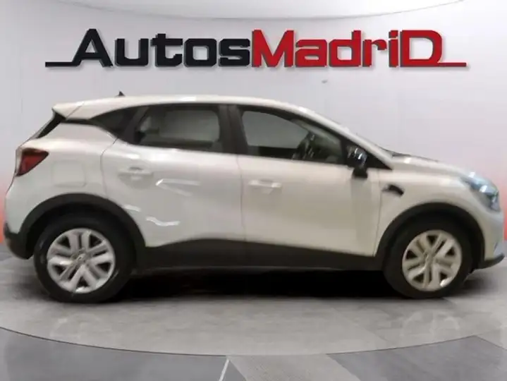 Renault Captur 2022, foto 8