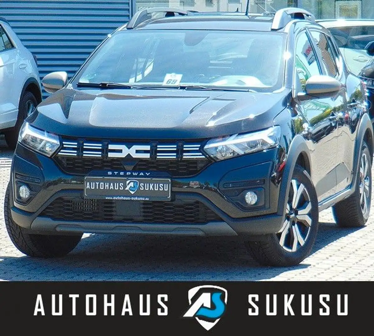 Dacia Sandero III Stepway TCe 110 Expression+ Schwarz - 1