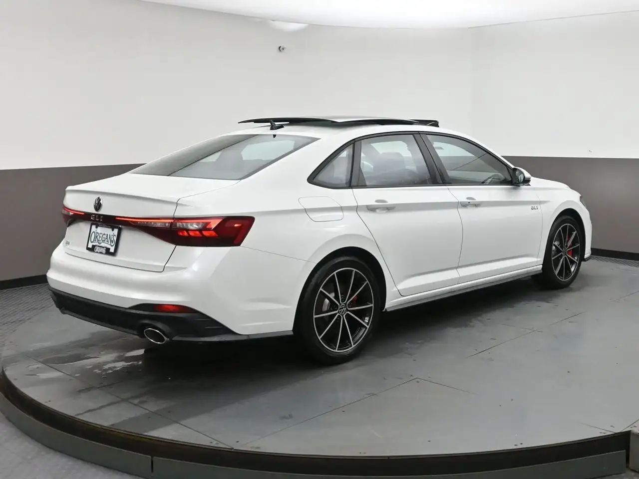 Volkswagen Jetta снимка Volkswagen Jetta