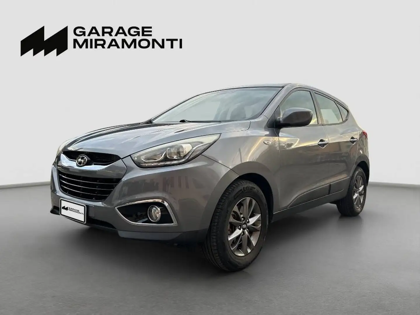 Hyundai iX35 1.7 crdi Classic 2wd Gris - 1