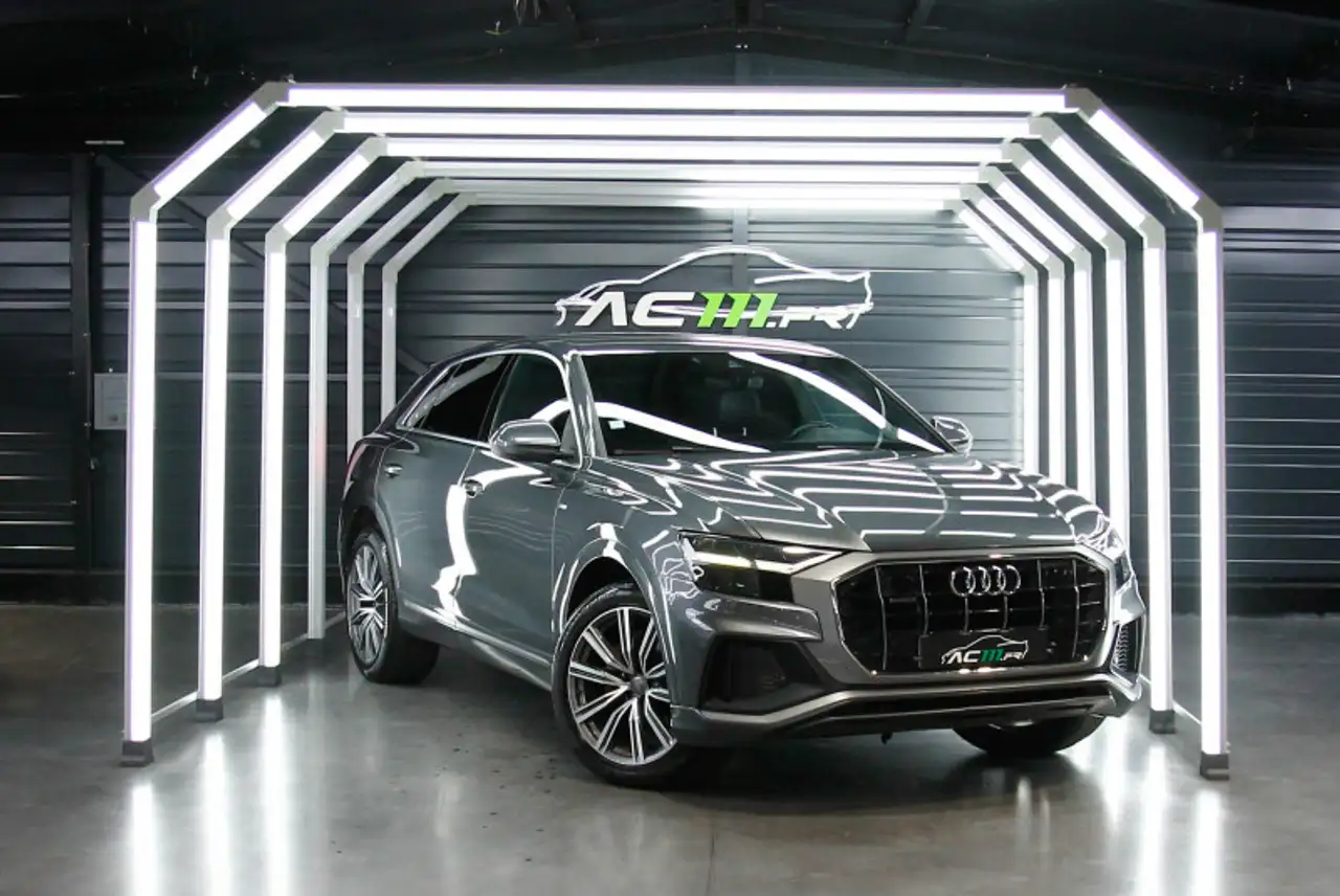Audi Q8