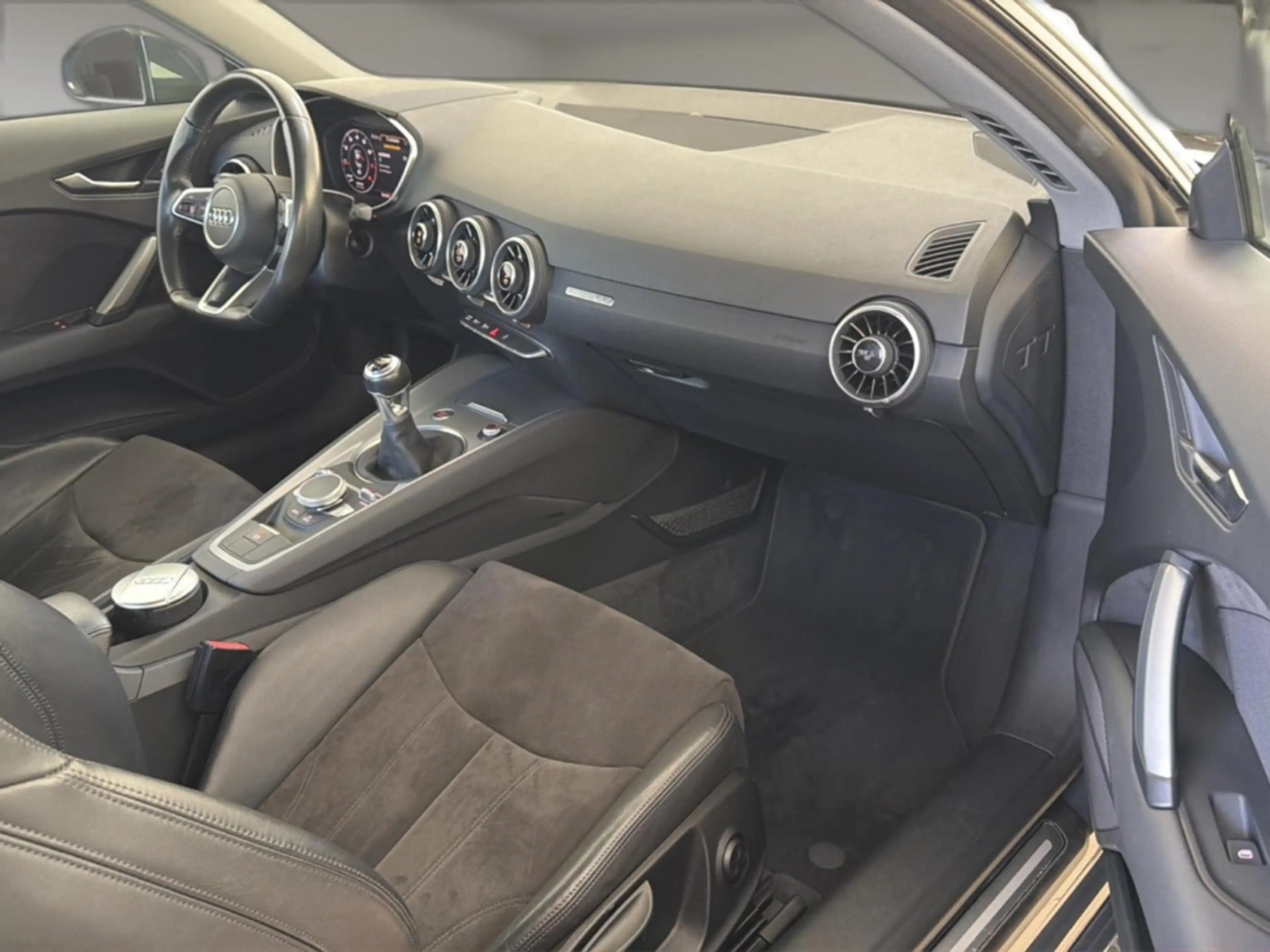 Audi TT 1.8 TFSI Coupe + MMI-Navi+Xenon * TOP ZUSTAND * — photo 14