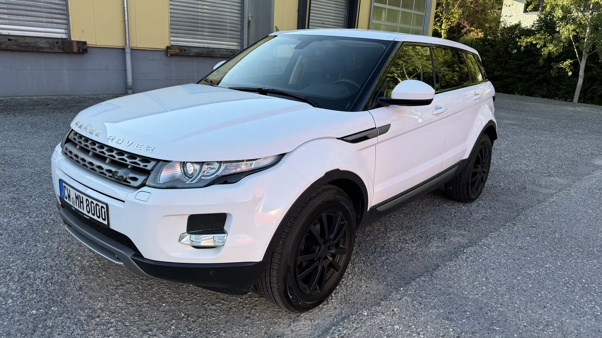 Land Rover Range Rover Evoque Pure Mod 15 LEDER NAVI AHK Weiß - 1