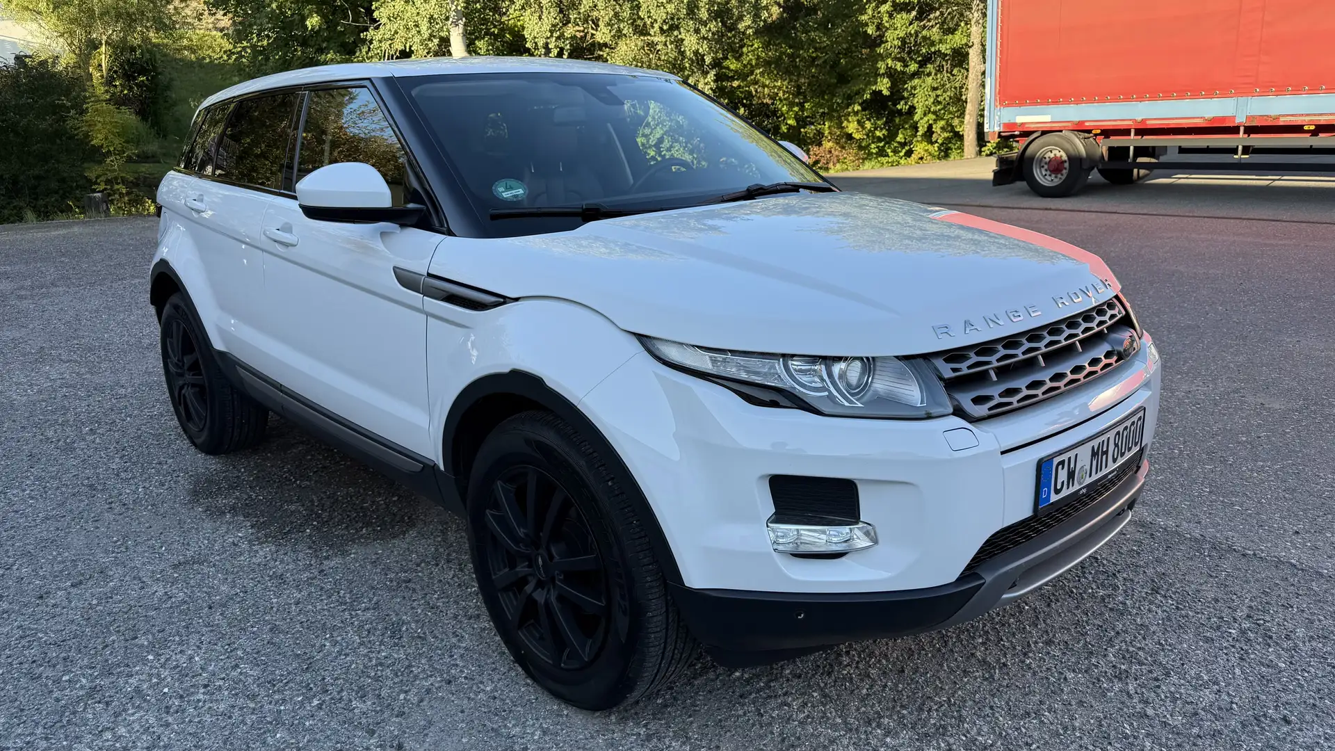 Land Rover Range Rover Evoque Pure Mod 15 LEDER NAVI AHK Weiß - 2