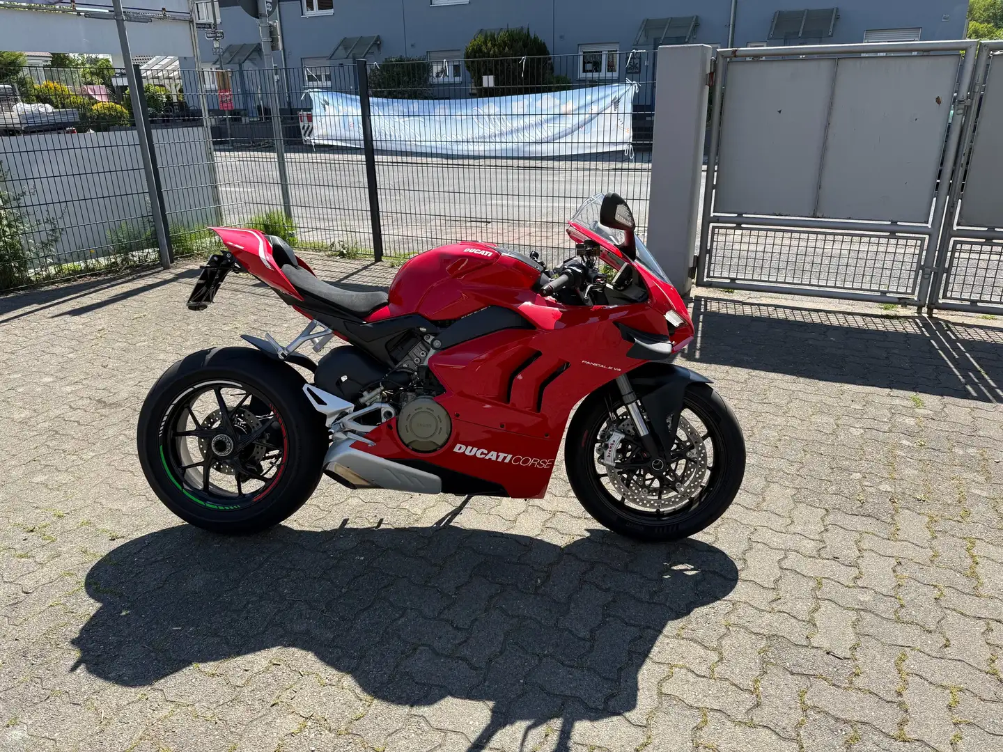 Ducati Panigale V4 Roşu - 2
