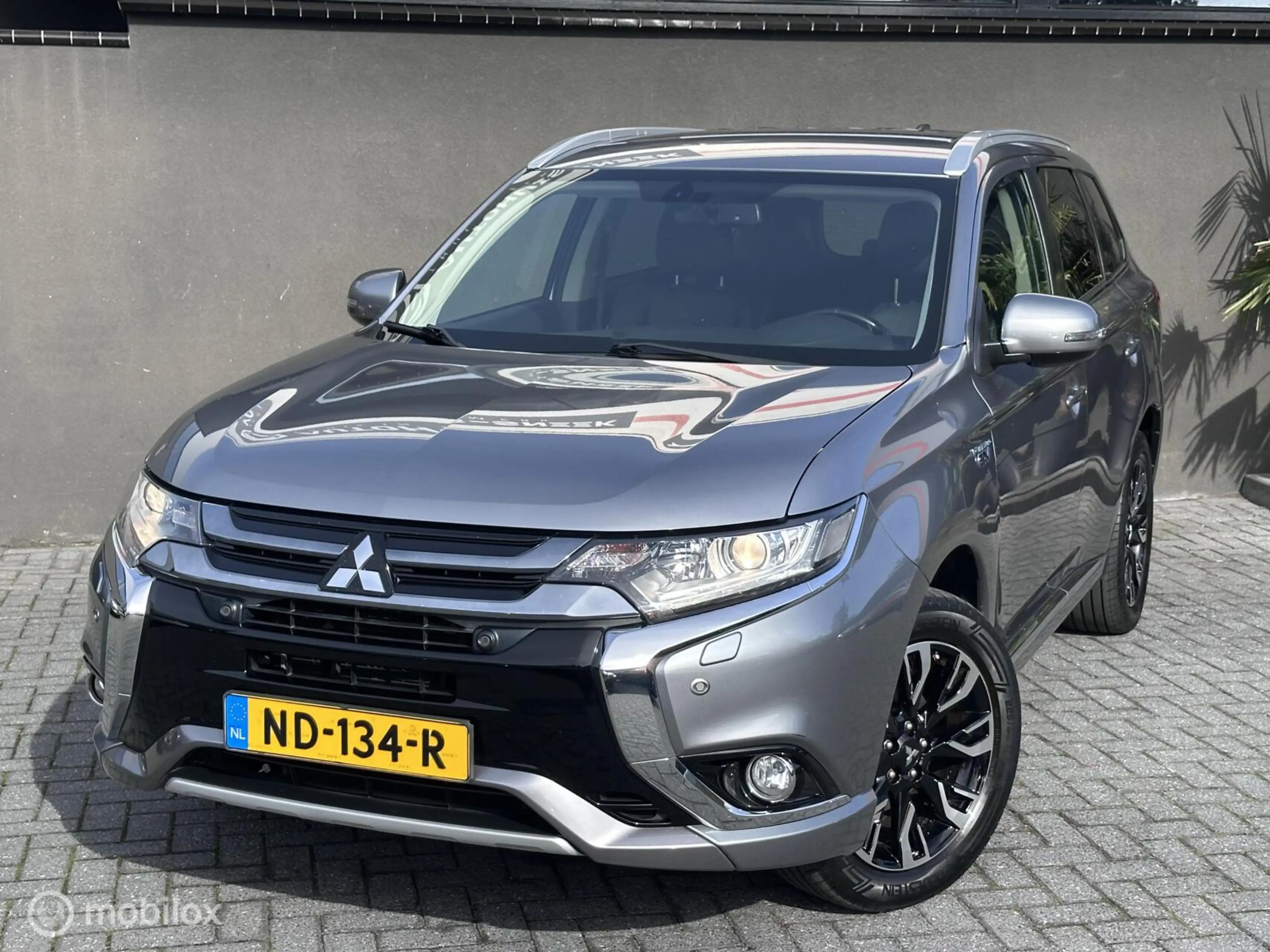 Mitsubishi Outlander 2.0 PHEV Executive|4WD|Camera|Trekhaak| — photo 2