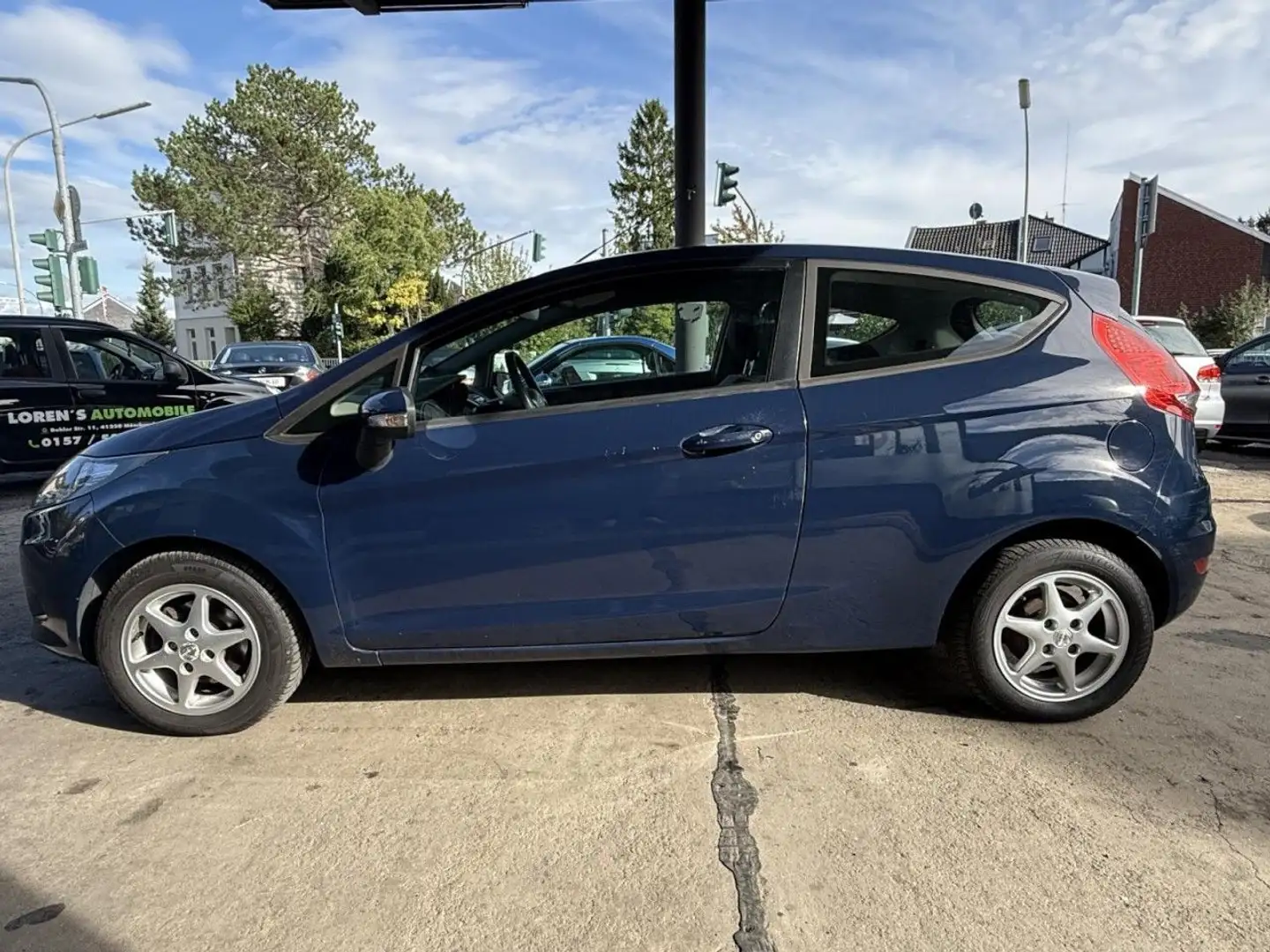 Ford Fiesta Trend*1-Hand*Klima*Alus*Servo*E-Fenster* Blau - 2