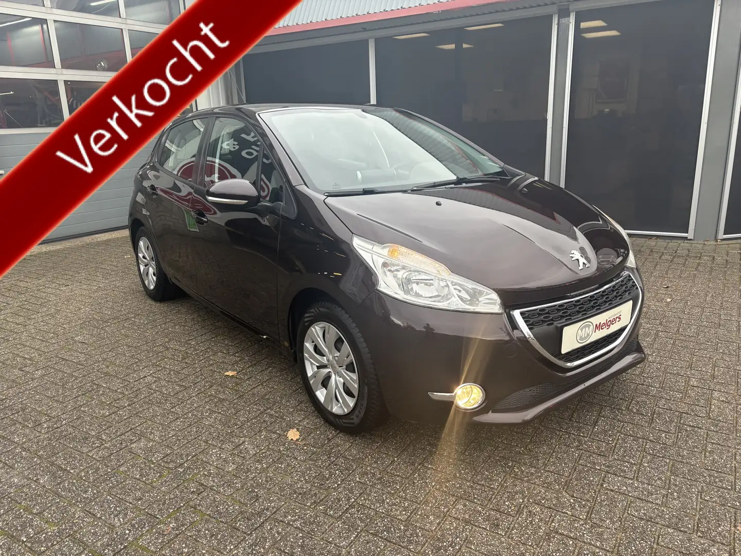 Peugeot 208 1.2 VTi Active Noir - 1