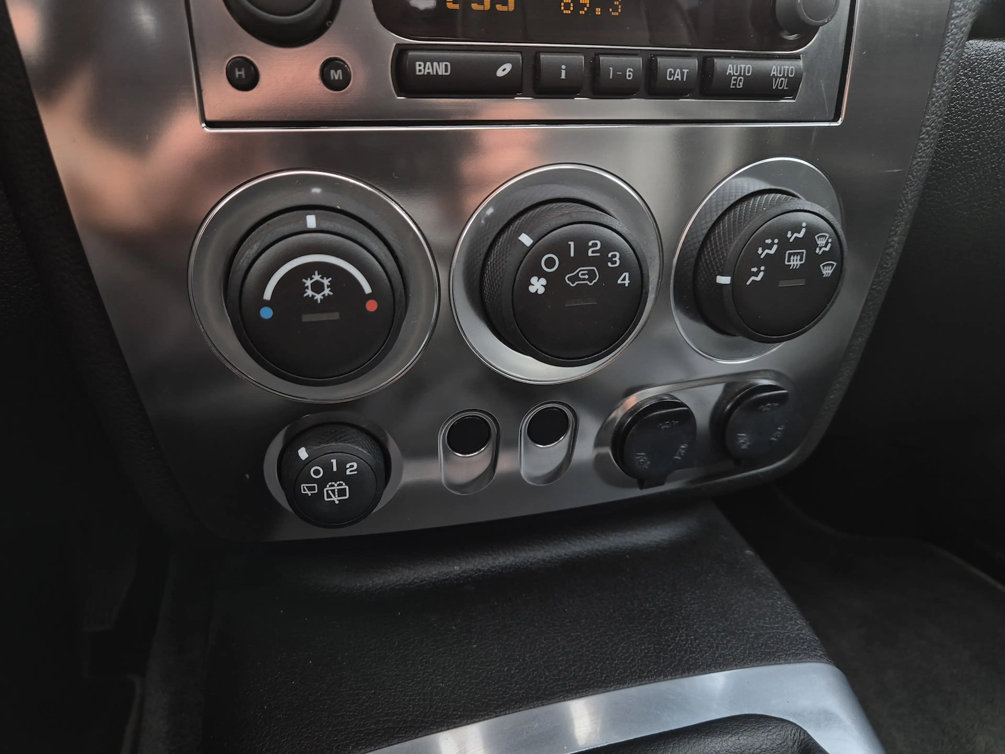 HUMMER H3 Prins Gas, Klima, Sitzheizung, Schiebedach — photo 15