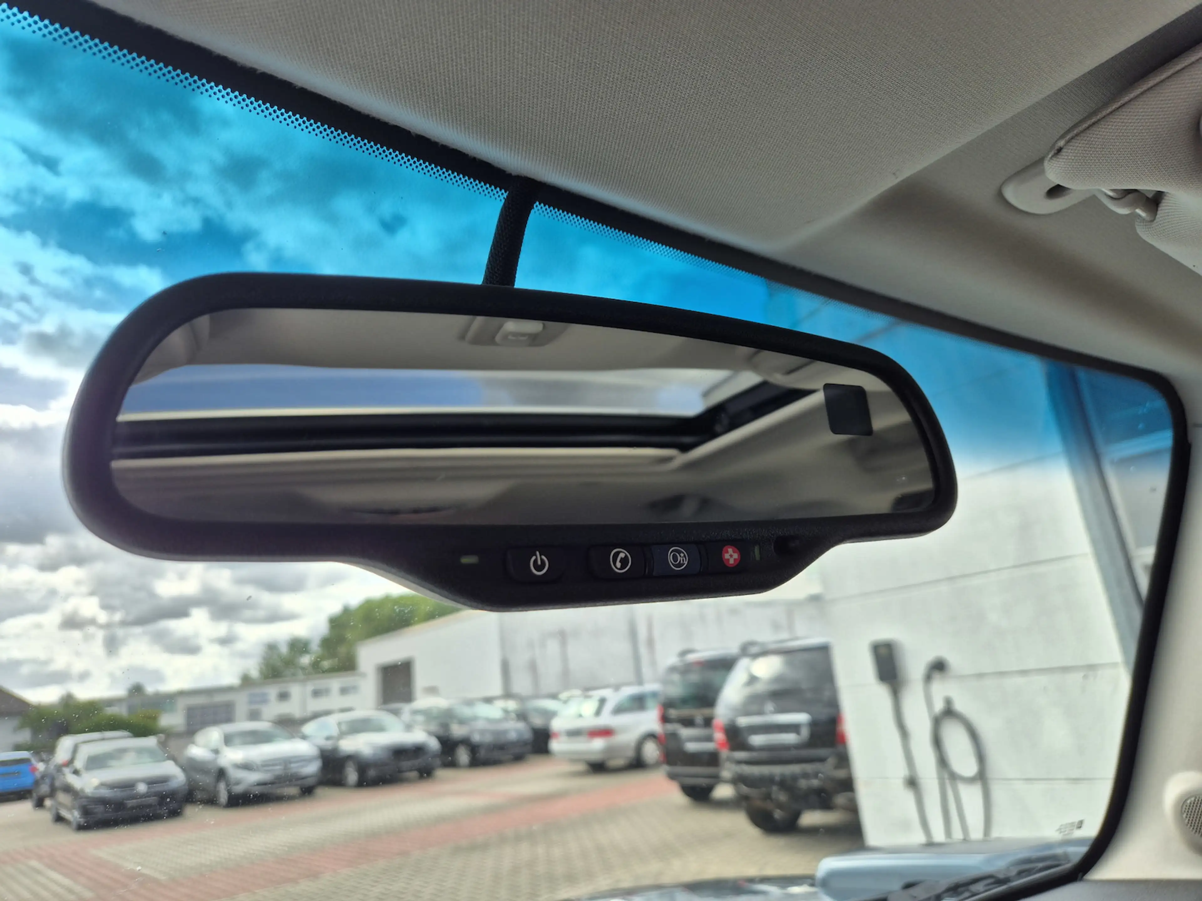 HUMMER H3 Prins Gas, Klima, Sitzheizung, Schiebedach — photo 17