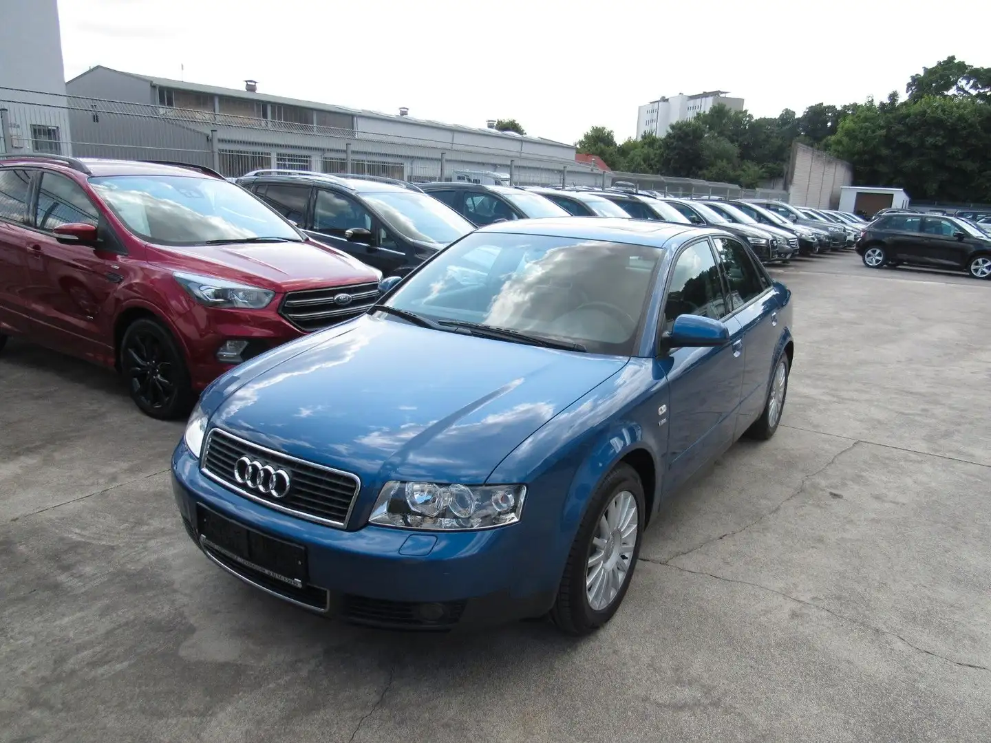 Audi A4 3.0,KLIMA,ALU,AUTOMATIK,SITZHEIZUNG. Bleu - 1
