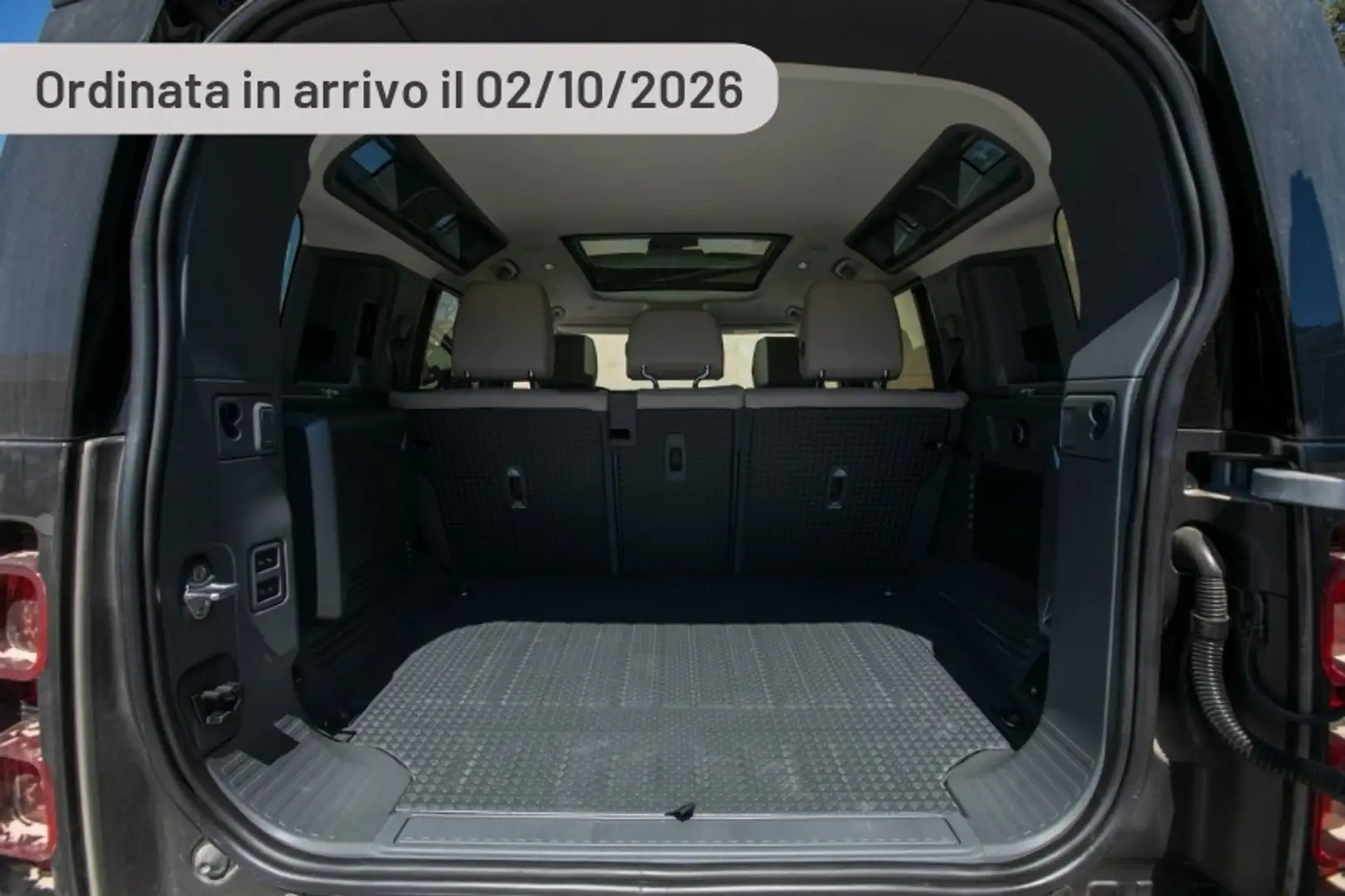 Land Rover Defender 90 3.0D I6 250 CV AWD Auto S Argento - 1