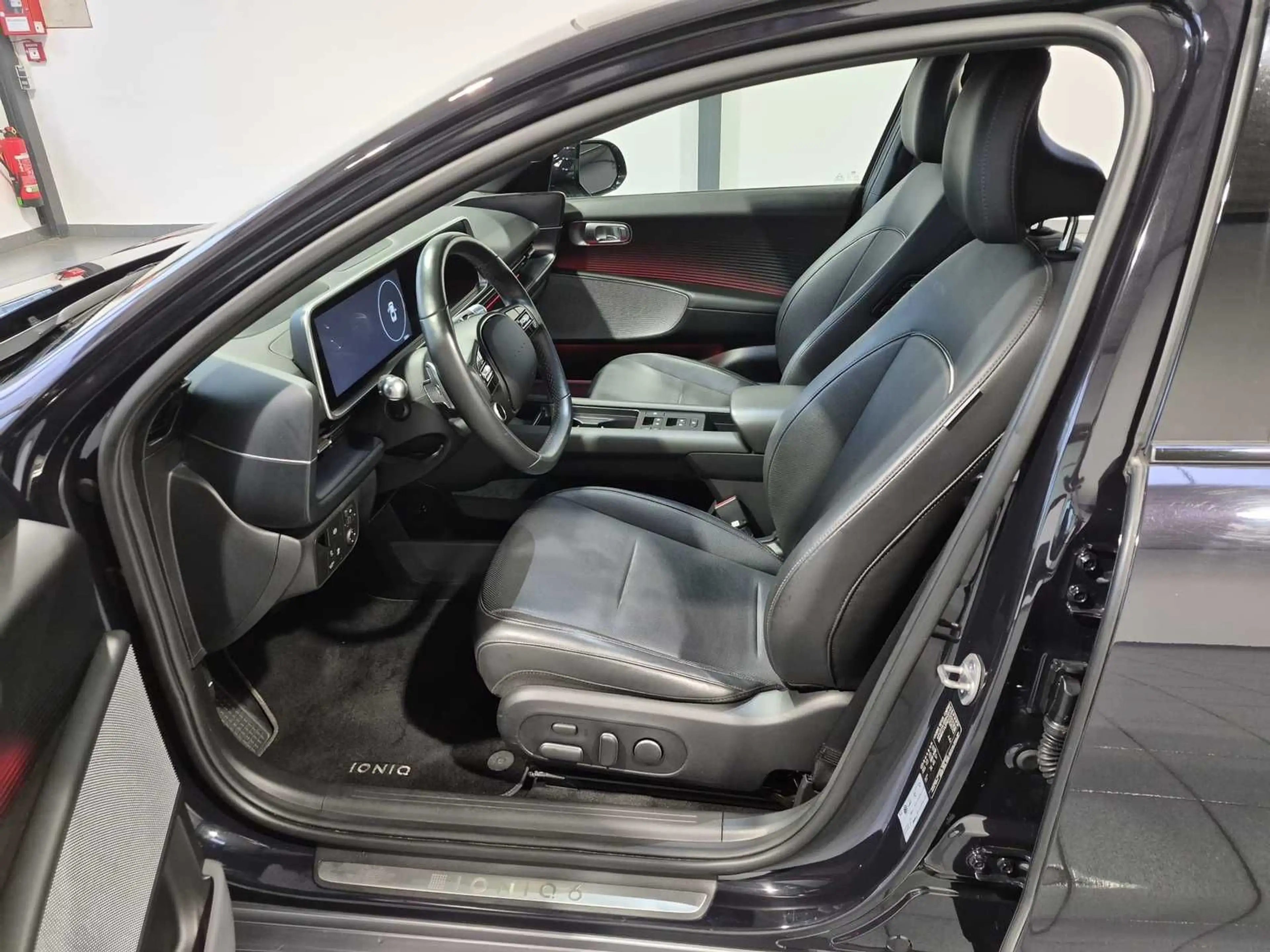 Hyundai IONIQ 6 Techniq 77,4 kWh HUD|Kamera — photo 8