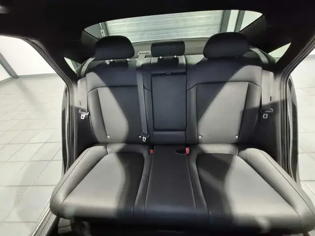 Hyundai Ioniq 6 view 14