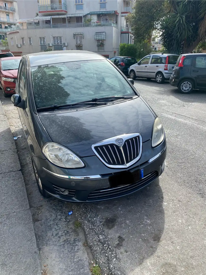 Lancia MUSA 1.3 mjt Poltrona Frau s&s 95cv - 1