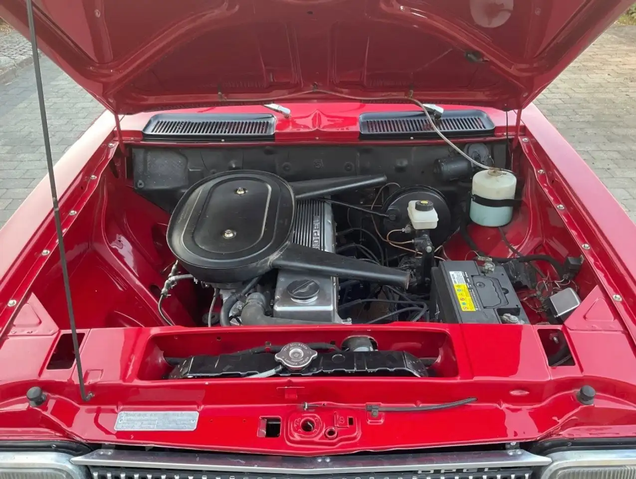 Opel Commodore GS, foto 3