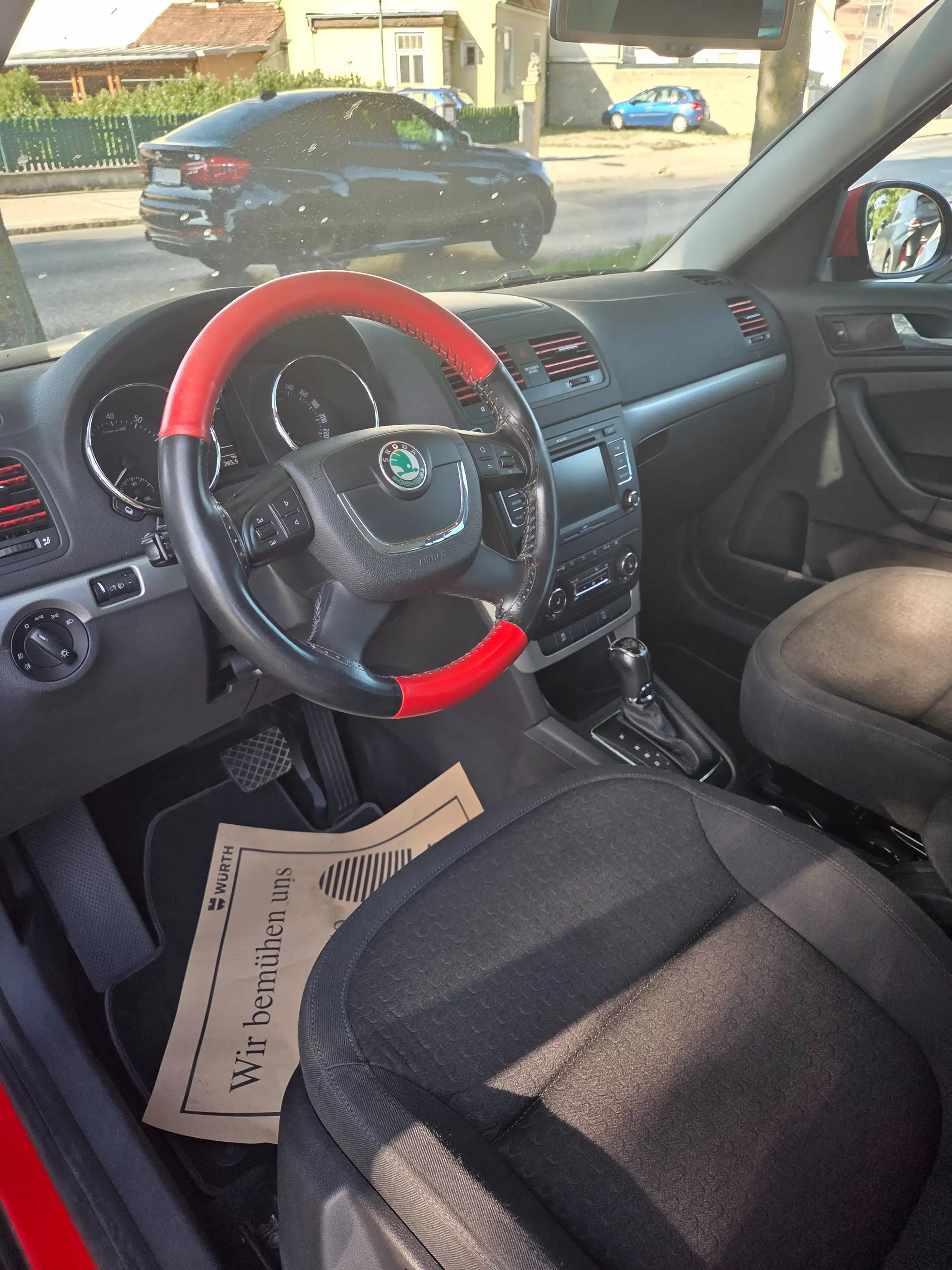Skoda Yeti Elegance — photo 5