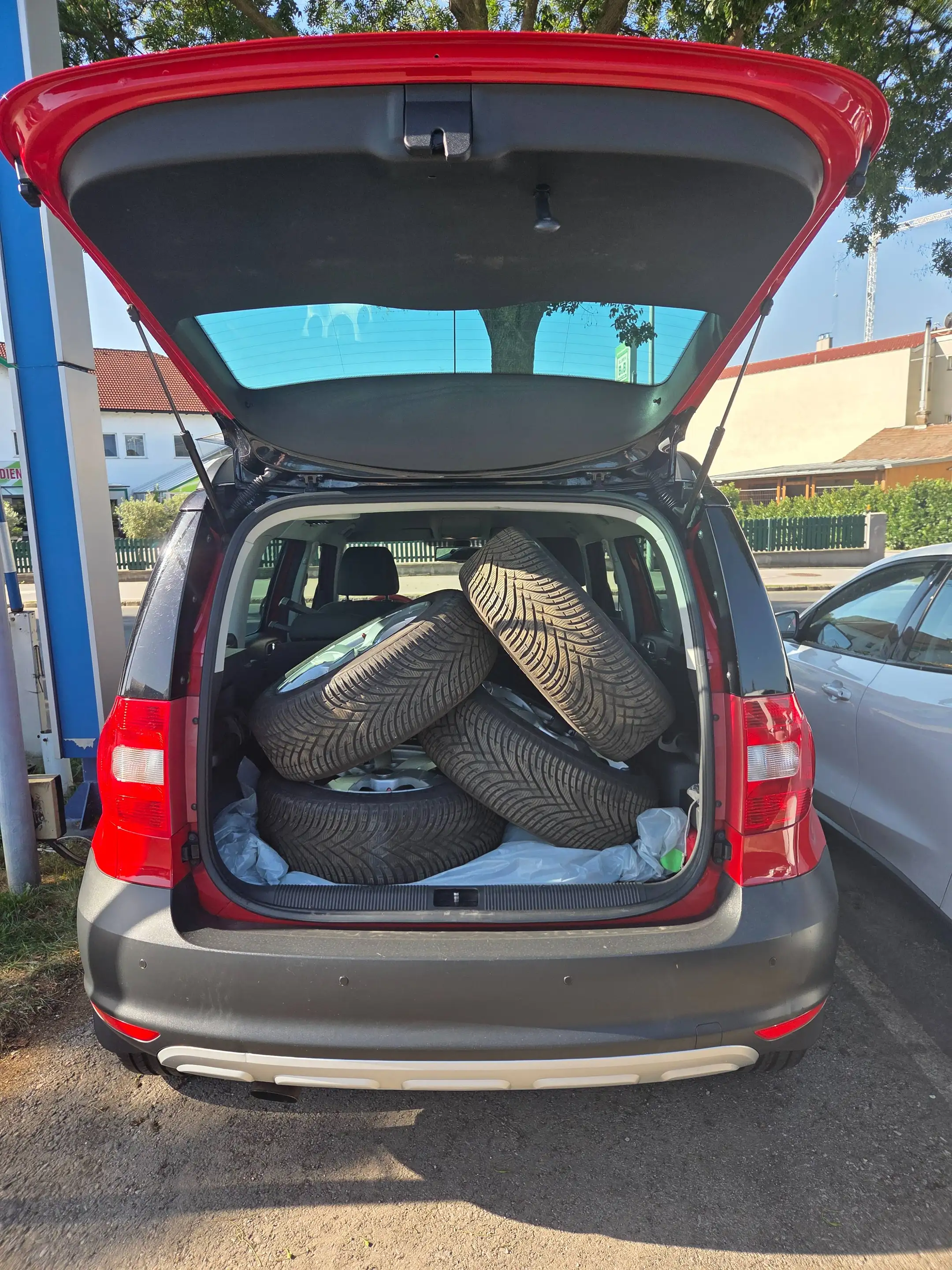 Skoda Yeti Elegance — photo 6